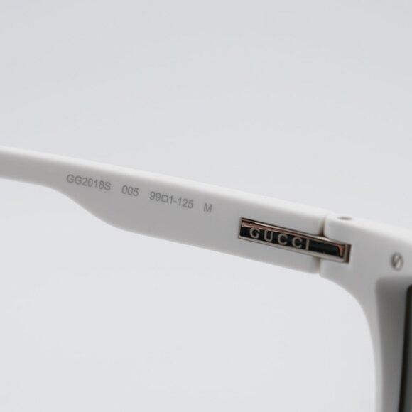Gucci Gucci GG2018S 005 Sunglasses Matte Solid White Shield Frame Size ONE SIZE - 7 Thumbnail