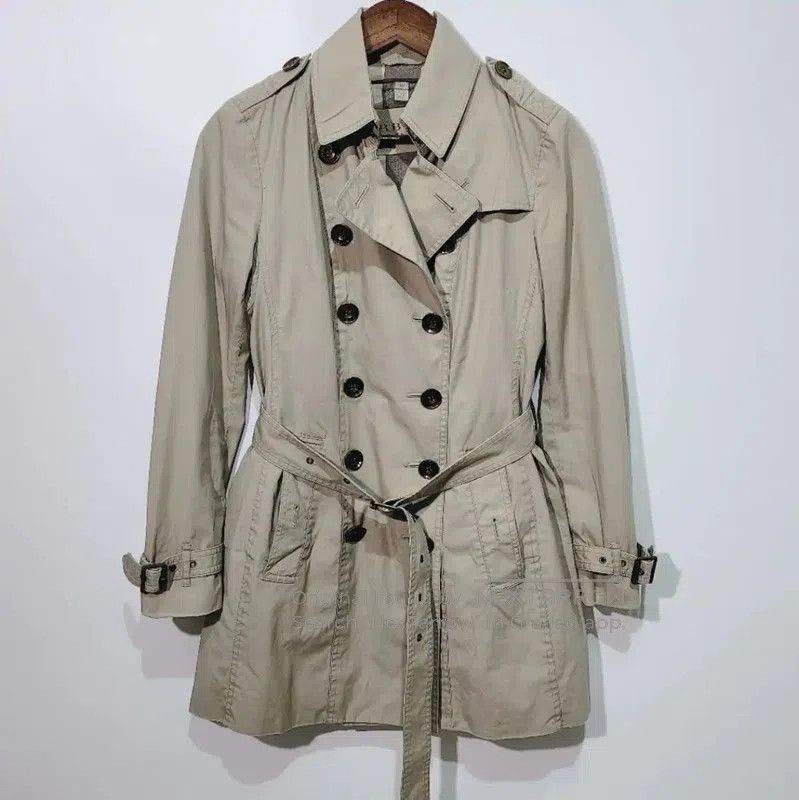 Burberry Burberry Khaki Cotton Women's Trench Coat. Size M / US 6-8 / IT 42-44 - 1 Thumbnail