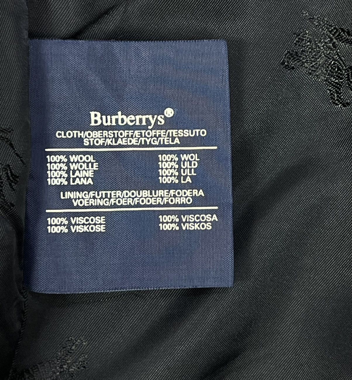 Burberry Burberry Double Breasted Navy Blazer Gold Button 42R Size US L / EU 52-54 / 3 - 13 Thumbnail
