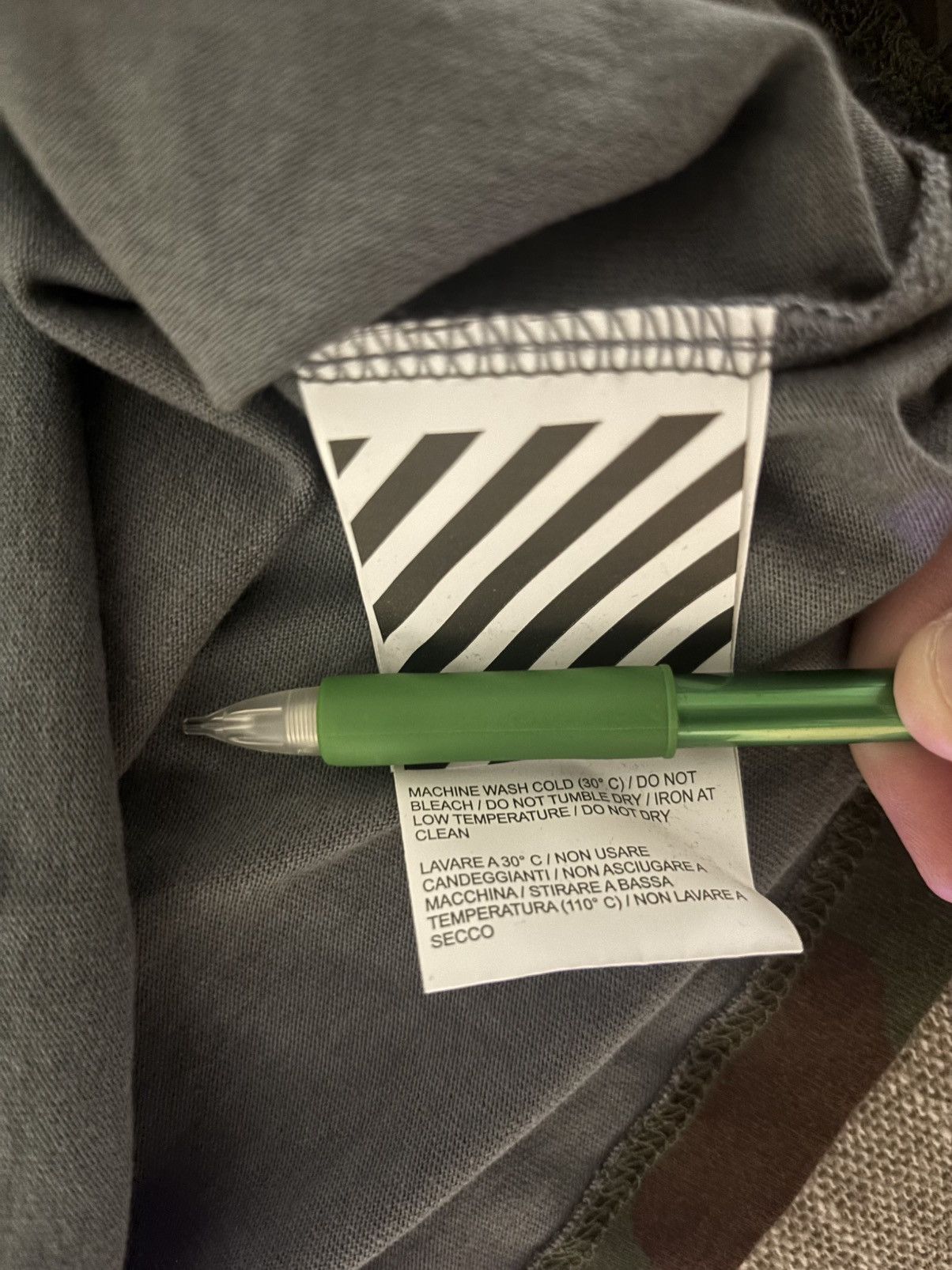 Off-White Off White x Virgil Abloh Size US L / EU 52-54 / 3 - 5 Thumbnail