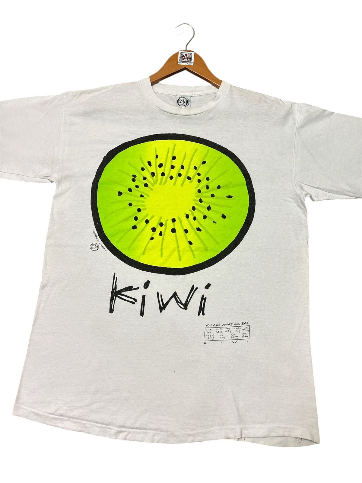 Vintage ‼️RARE‼️VINTAGE 90S GRAVITY GRAPHICS “KIWI FRUIT” TSHIRT TEE💥 Size US L / EU 52-54 / 3 - 4 Thumbnail