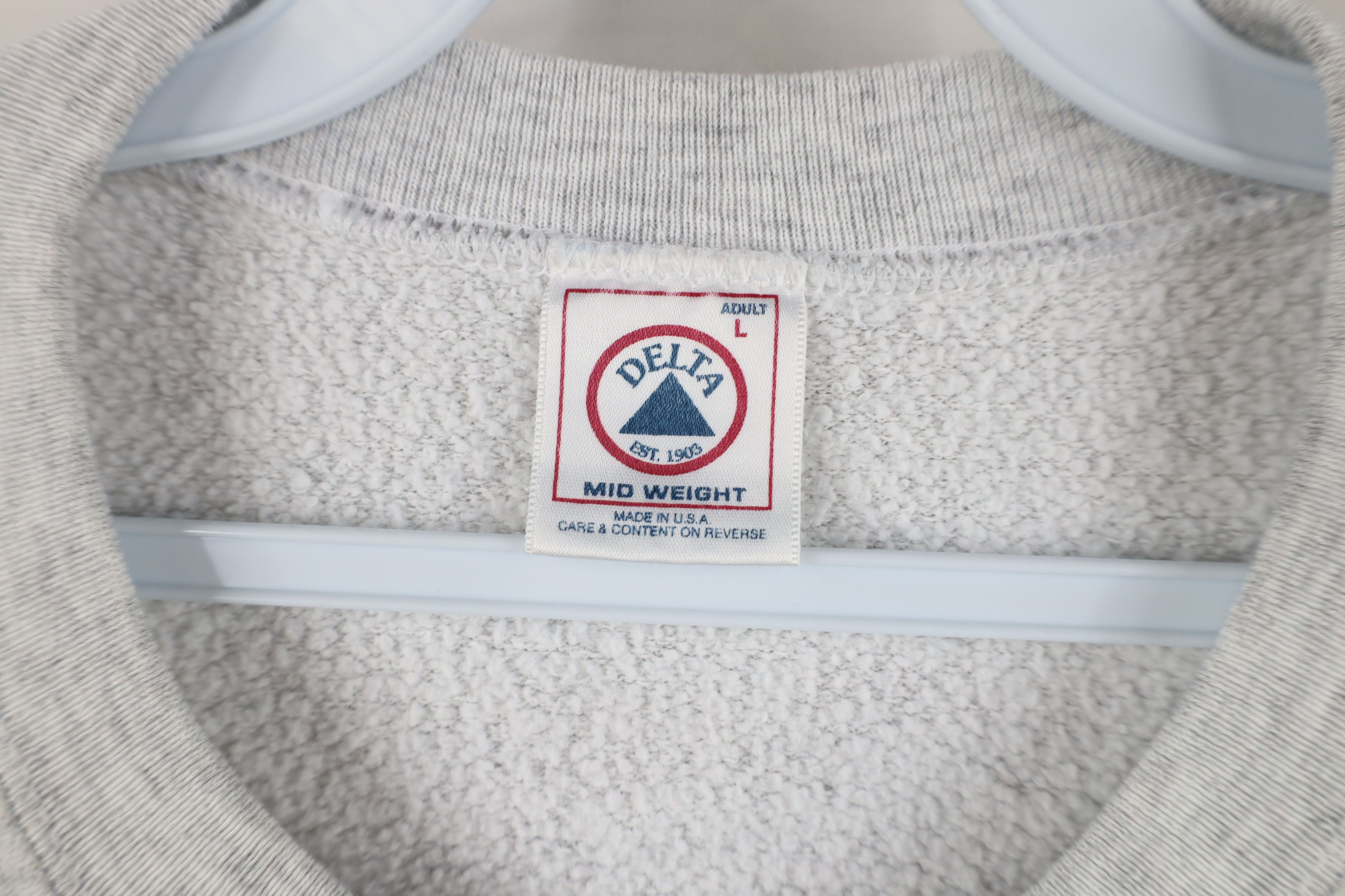 Vintage Vintage 90s Streetwear Hawaii Crewneck Sweatshirt Gray USA Size US L / EU 52-54 / 3 - 9 Thumbnail