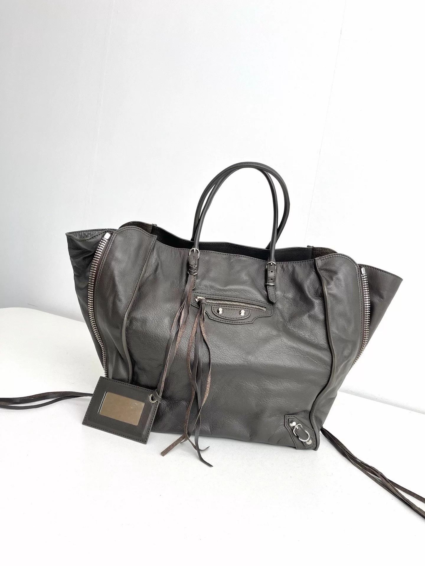 Balenciaga Pre-loved Bag Very good condition Size ONE SIZE - 1 Thumbnail