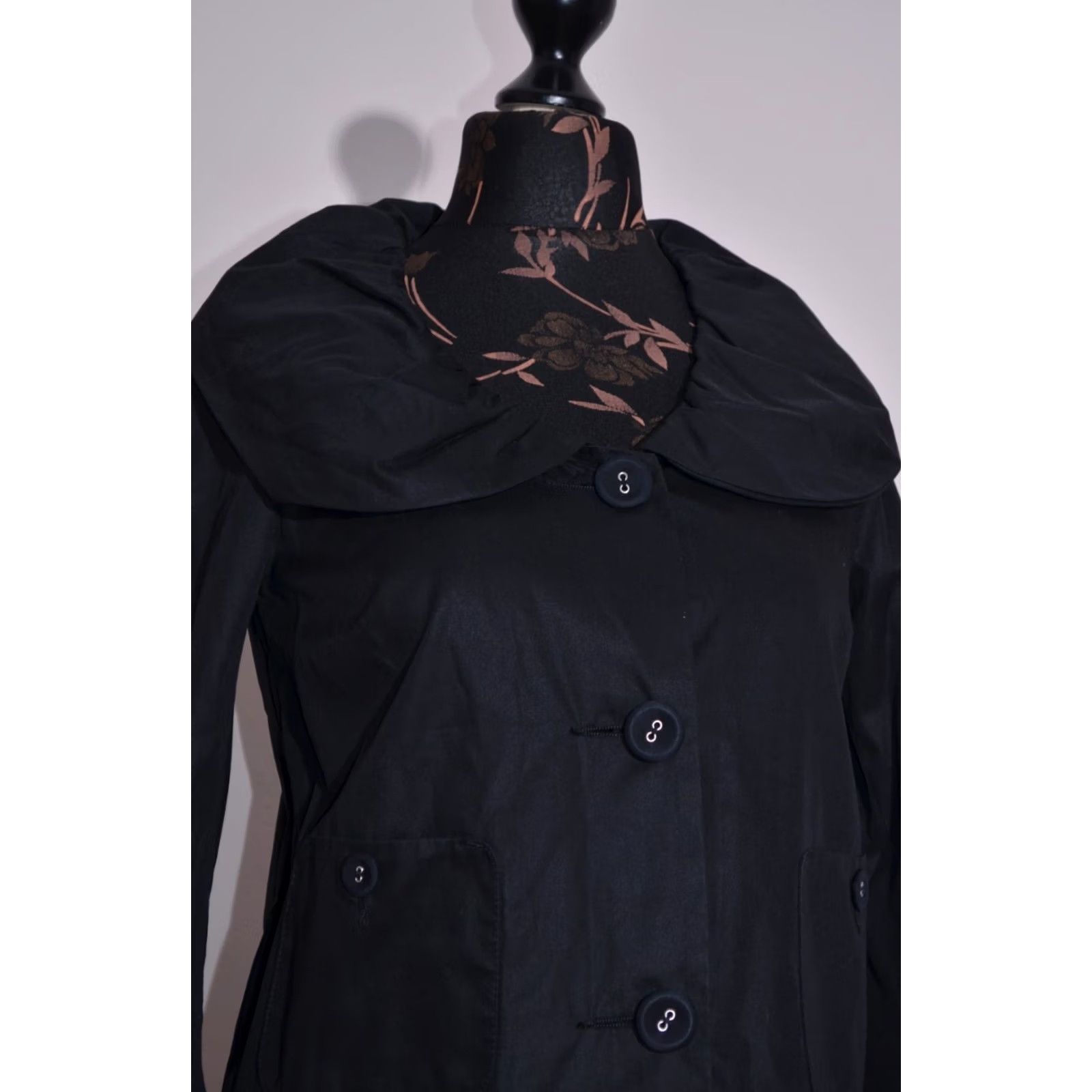 Moschino Moschino Jacket Women's Black Cotton Short Jacket Button Front Size 10 UK/US8 Color Black Womens Size 32" / US 10 / IT 46 - 2 Thumbnail