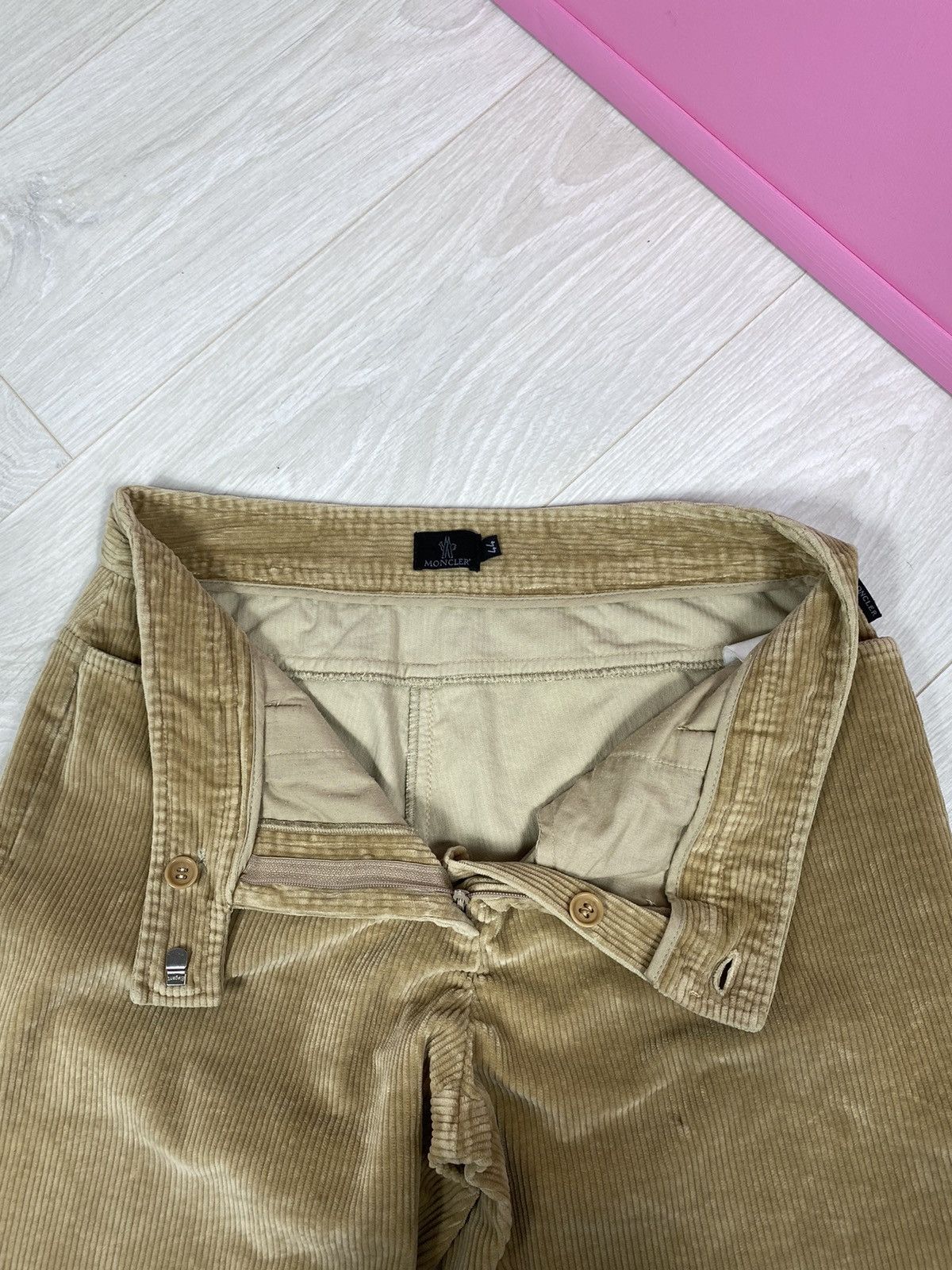Moncler × Vintage Moncler Woman’s Velvet Pants Size 30" / US 8 / IT 44 - 9 Thumbnail