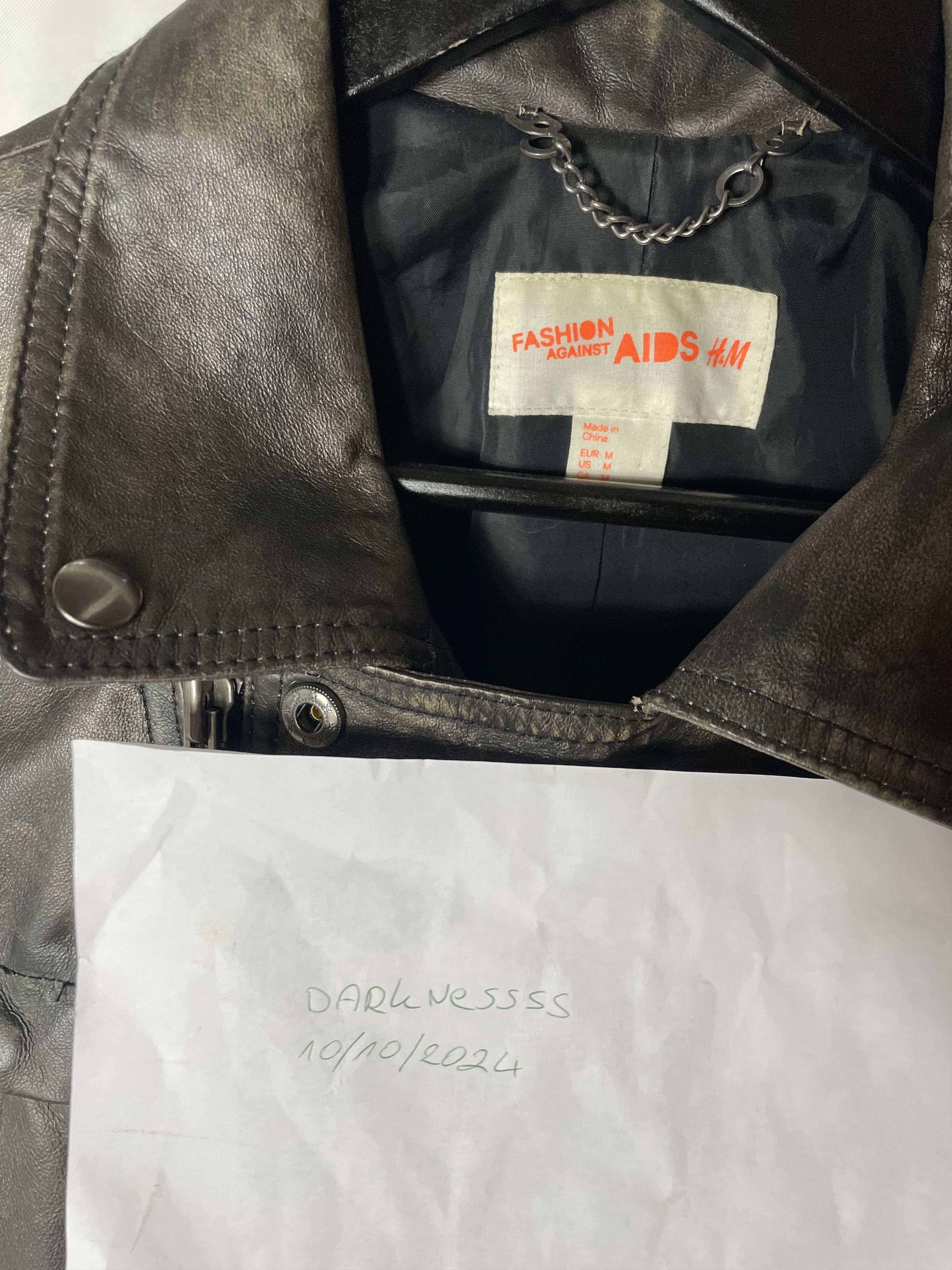 H&M × Vintage H&M x Fashion Against Aids Leather Jacket Size US L / EU 52-54 / 3 - 10 Thumbnail
