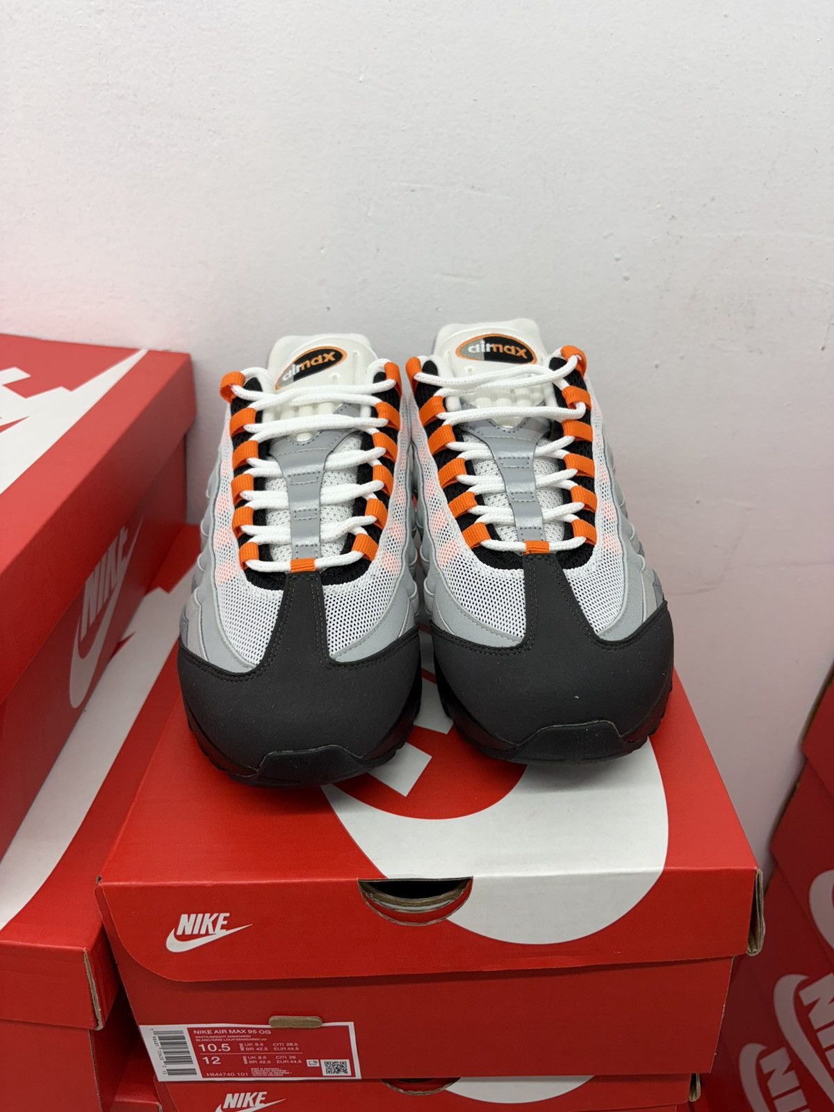 Nike Nike Air Max 95 Mandarin 2025 Size US 10.5 / EU 43-44 - 1 Thumbnail