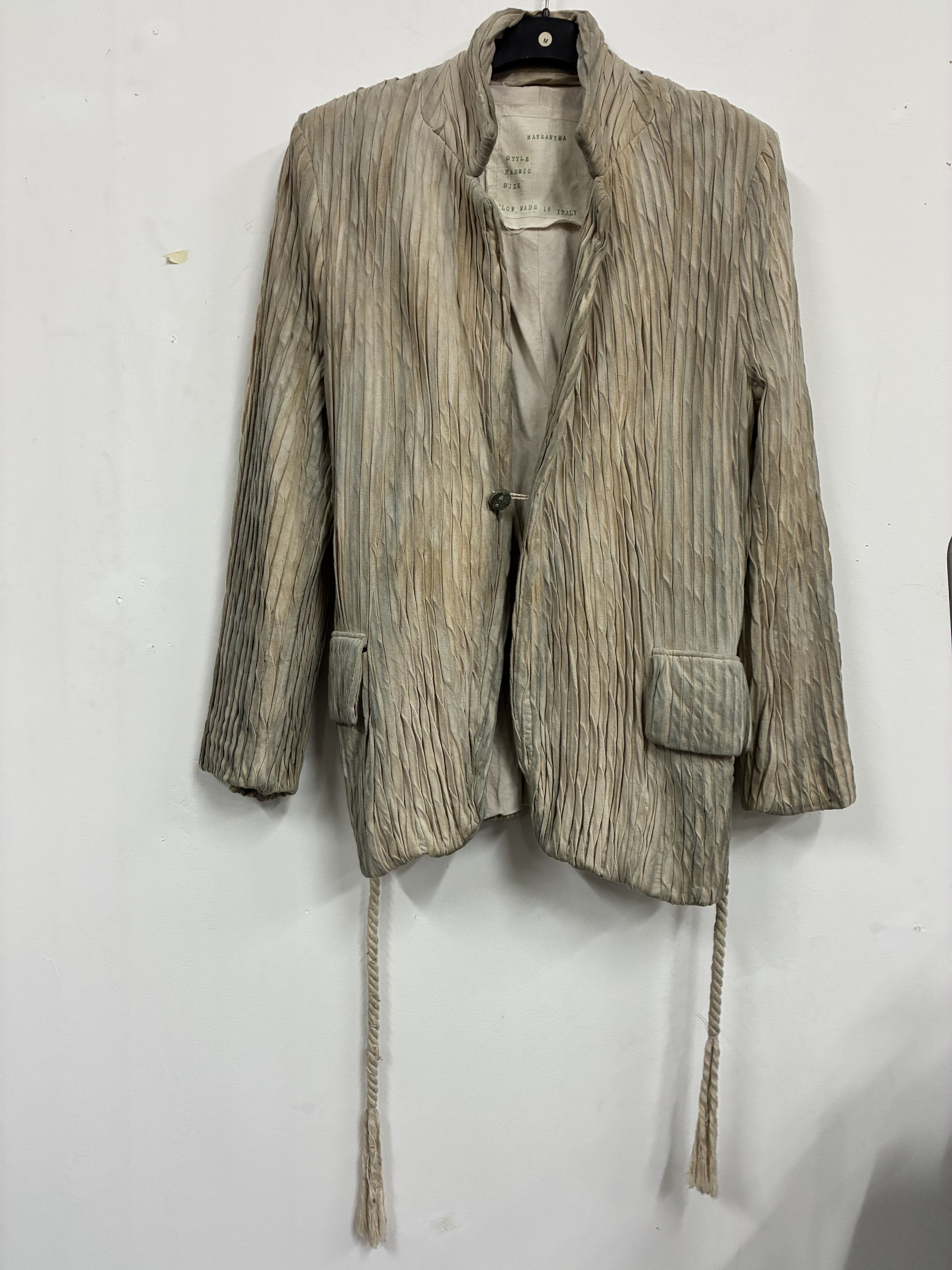 Mavranyma MAVRANYMA - ex. 1/1 - Sand - Pleated hand dyed jacket Size US S / EU 44-46 / 1 - 2 Thumbnail