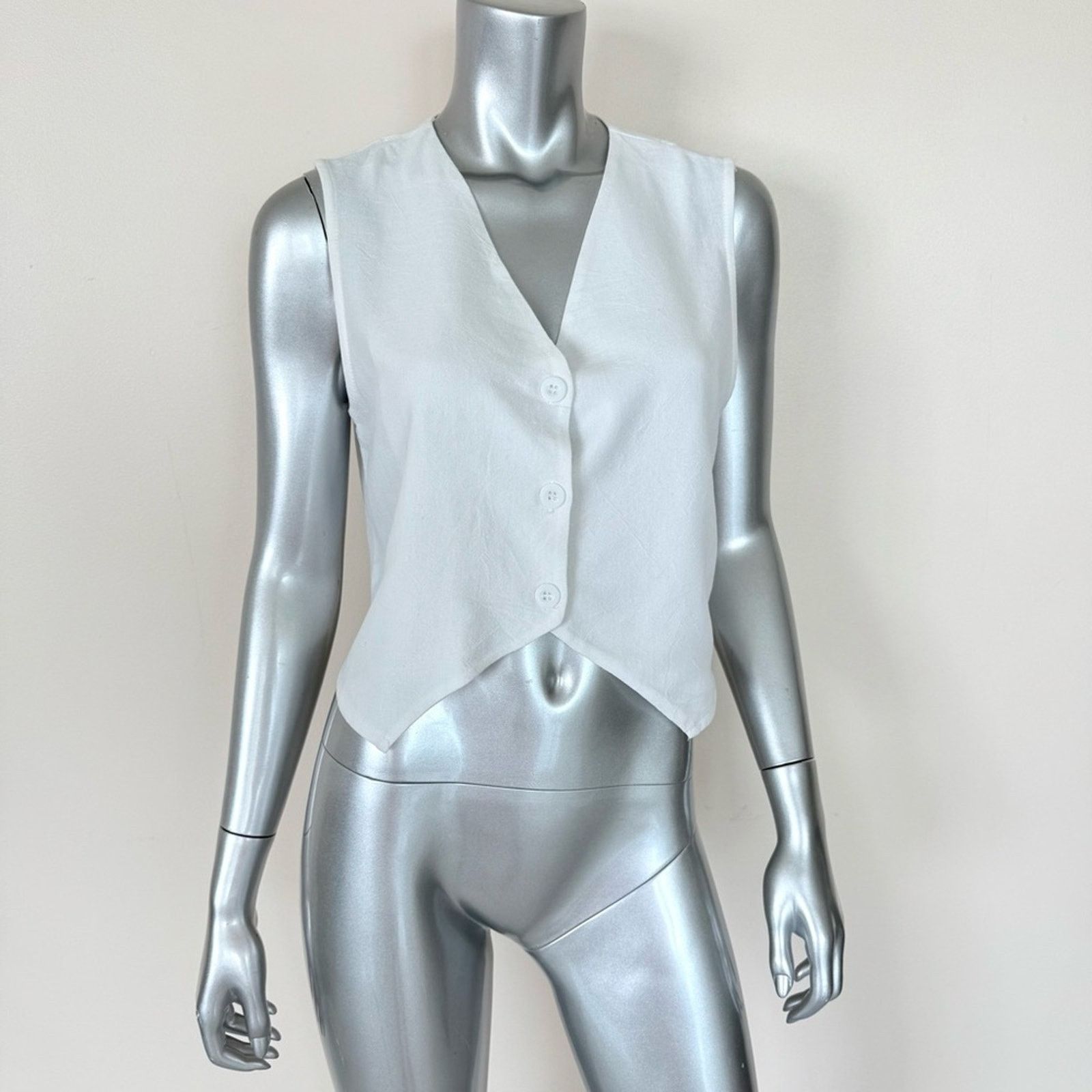 Other Women tank white top size 6 US Size M / US 6-8 / IT 42-44 - 1 Thumbnail