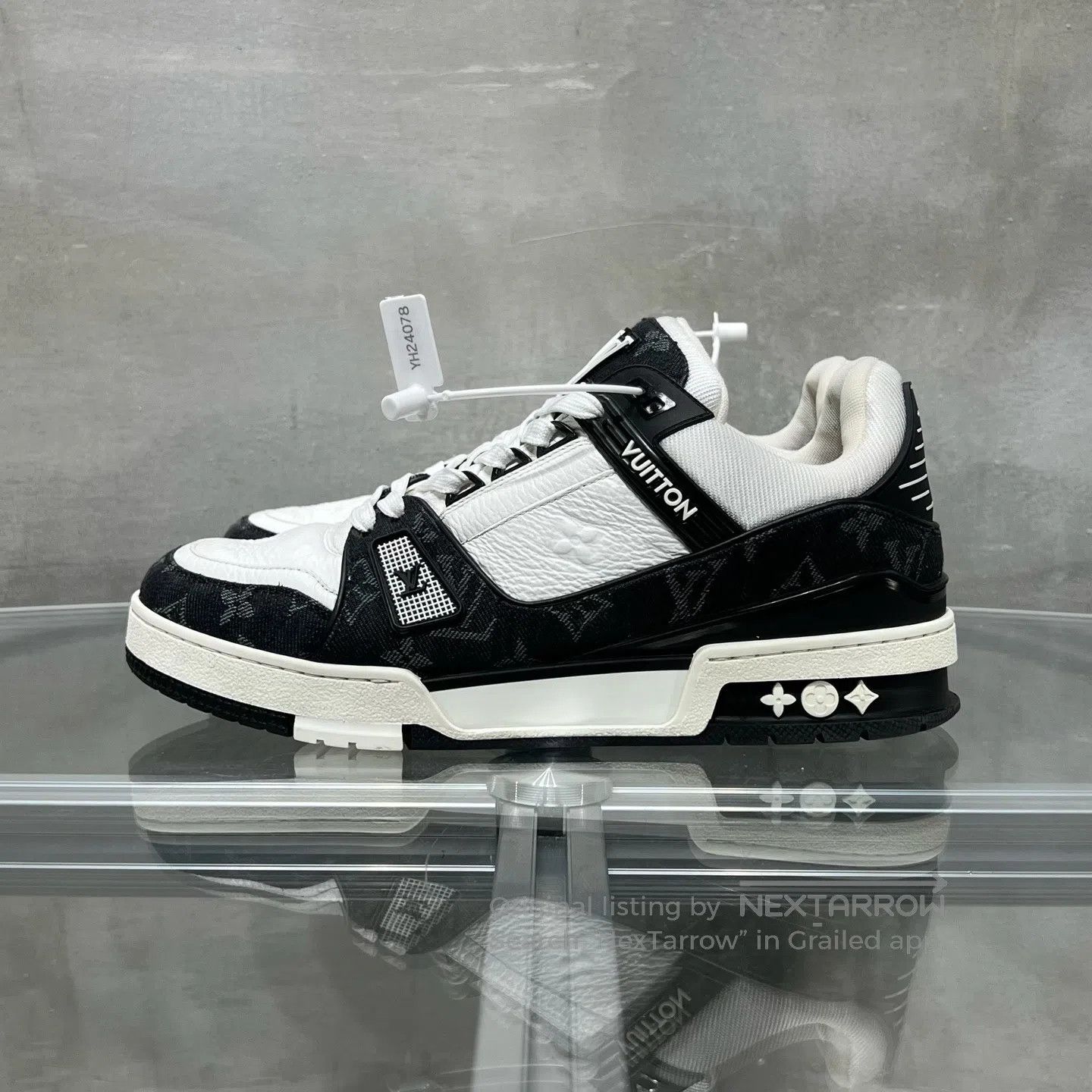Louis Vuitton Louis Vuitton Trainer Black and White Jeans shoes Size US 7 / EU 40 - 3 Thumbnail