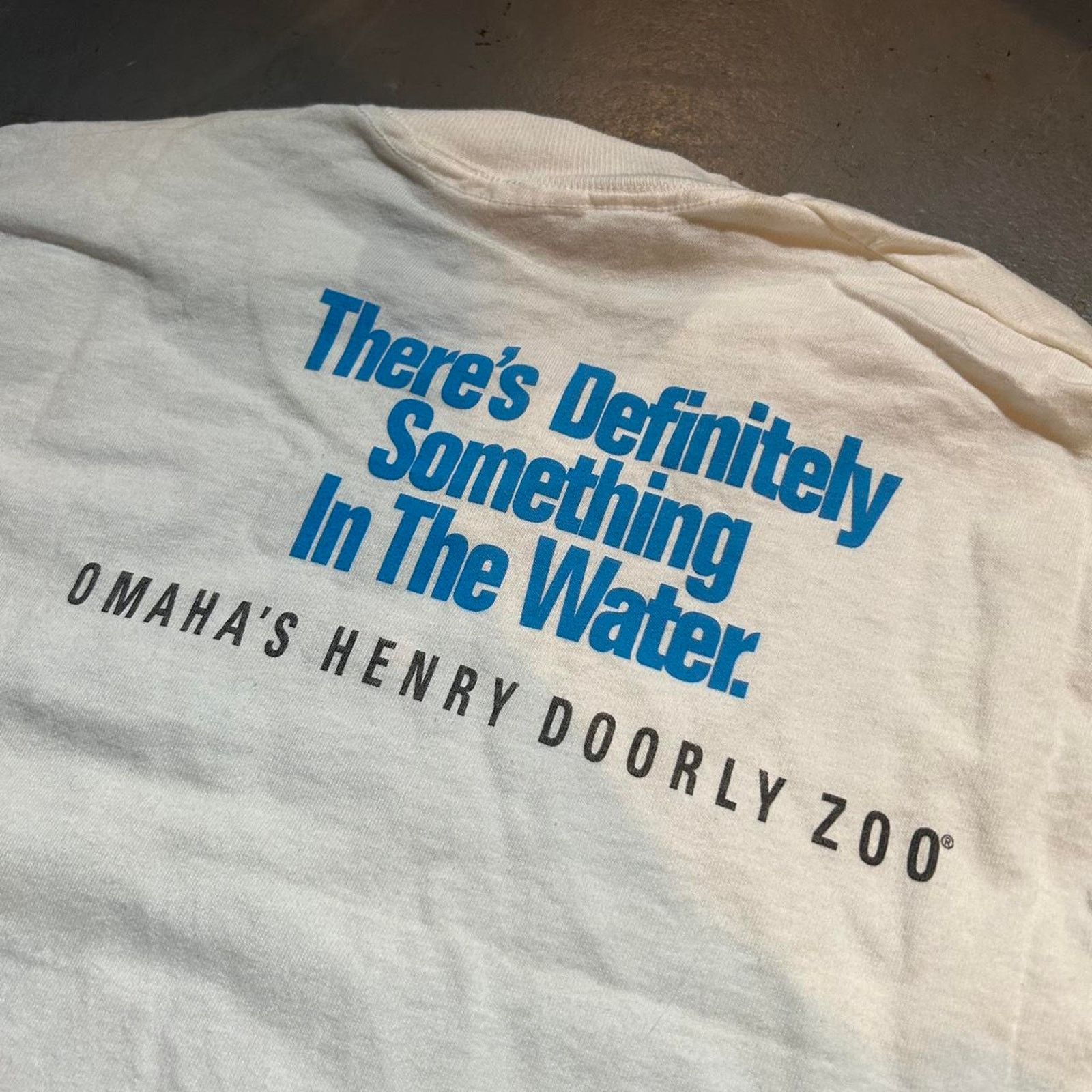 Hanes 90s omaha nebraska zoo tee Size US L / EU 52-54 / 3 - 3 Thumbnail