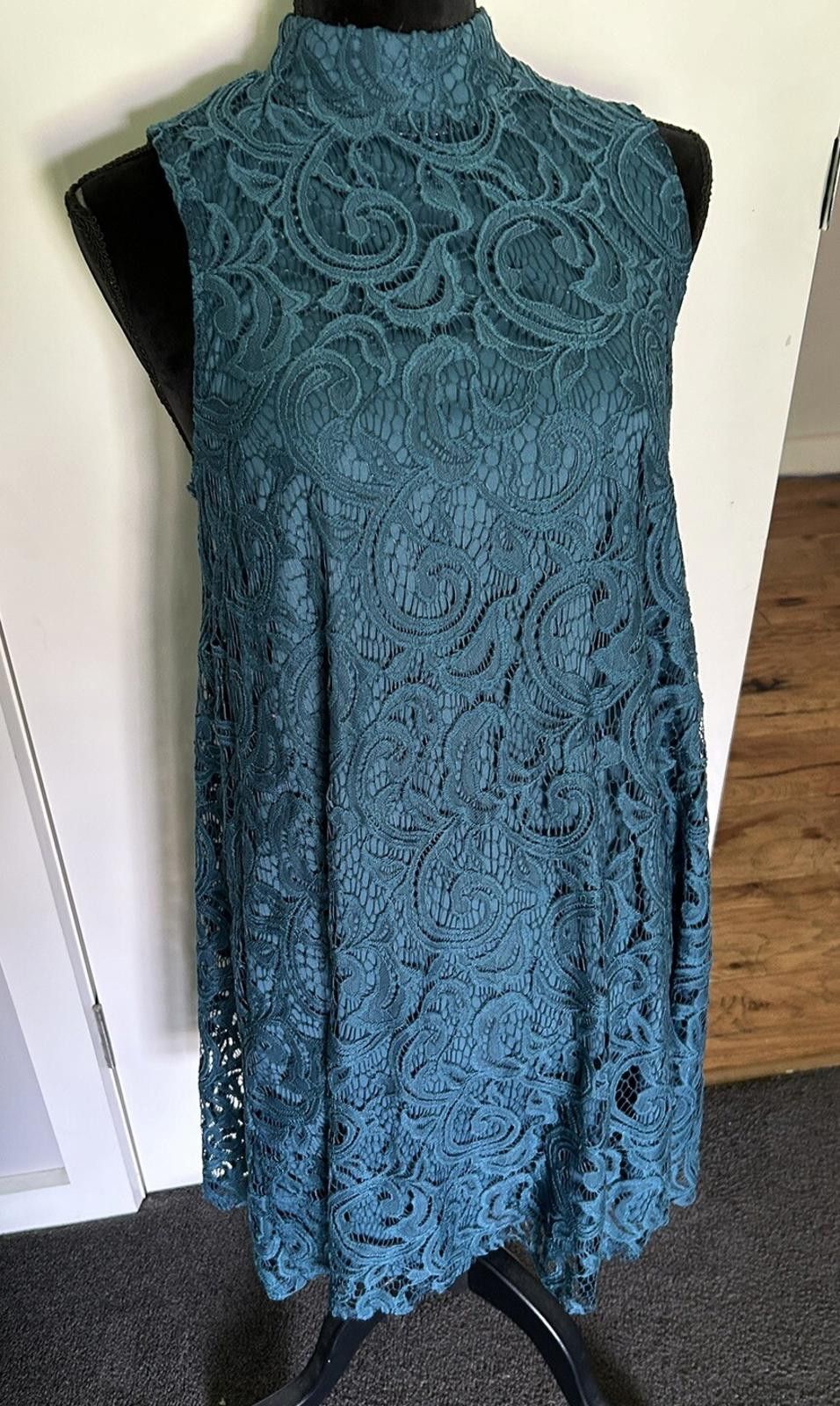 Other Altar'd State Green Lace Shift Dress - Size Medium (001) Size M / US 6-8 / IT 42-44 - 6 Thumbnail