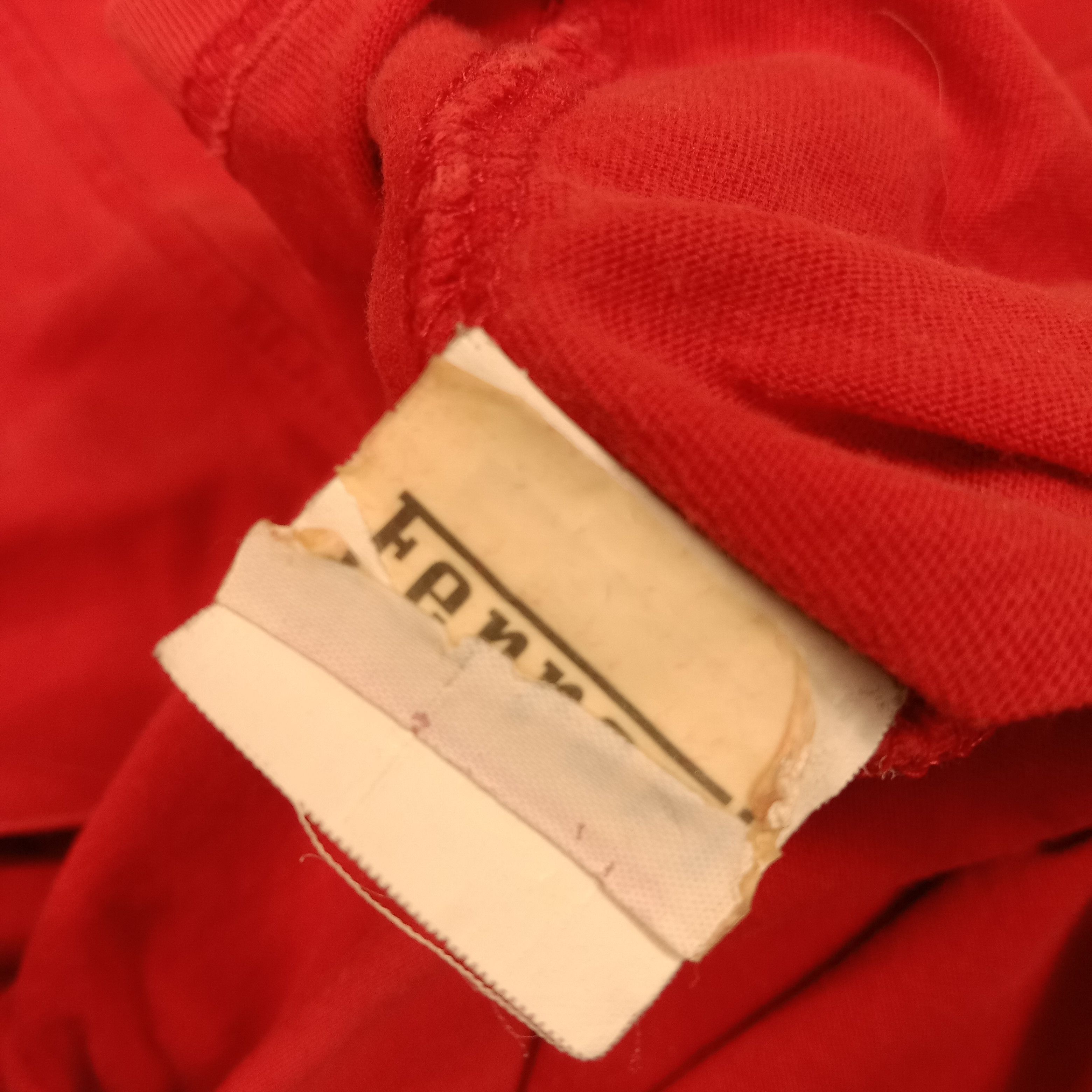 Ferrari × Vintage Ferrari Center Logo Design Tshirt Size US XXL / EU 58 / 5 - 12 Thumbnail