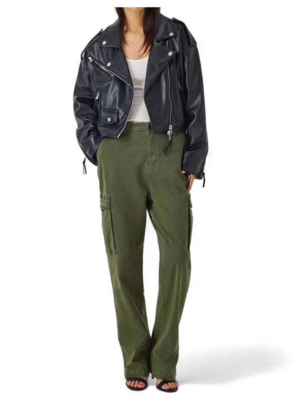 Good American Good American Uniform Cargo Pants Green Size 2 (Runs Big) F Size 26" / US 2 / IT 38 - 1 Thumbnail