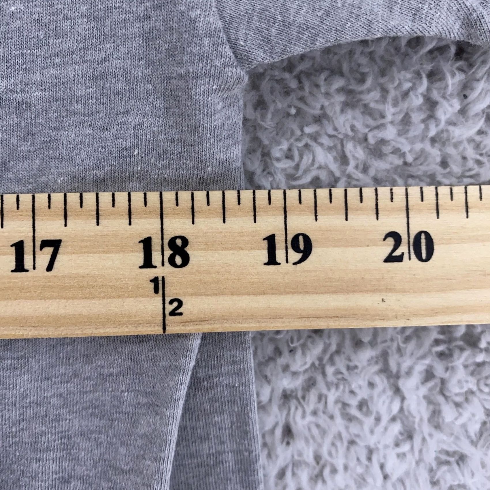 Hanes Hanes Shirt Mens M Gray Pocket Tee Crew Neck Short Sleeve Cotton Polyester Blend Size US M / EU 48-50 / 2 - 6 Thumbnail