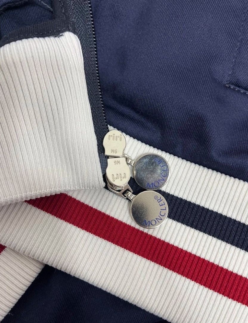 Moncler Moncler Cardigan Size 2 Size US S / EU 44-46 / 1 - 5 Thumbnail