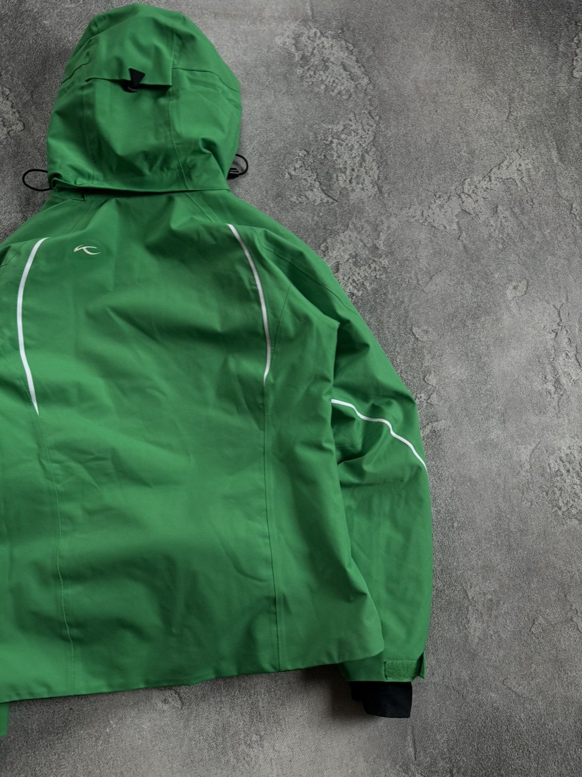 KJUS Kjus M/size outdoor ski snowboarding gorpcore jacket snow Size M / US 6-8 / IT 42-44 - 18 Thumbnail