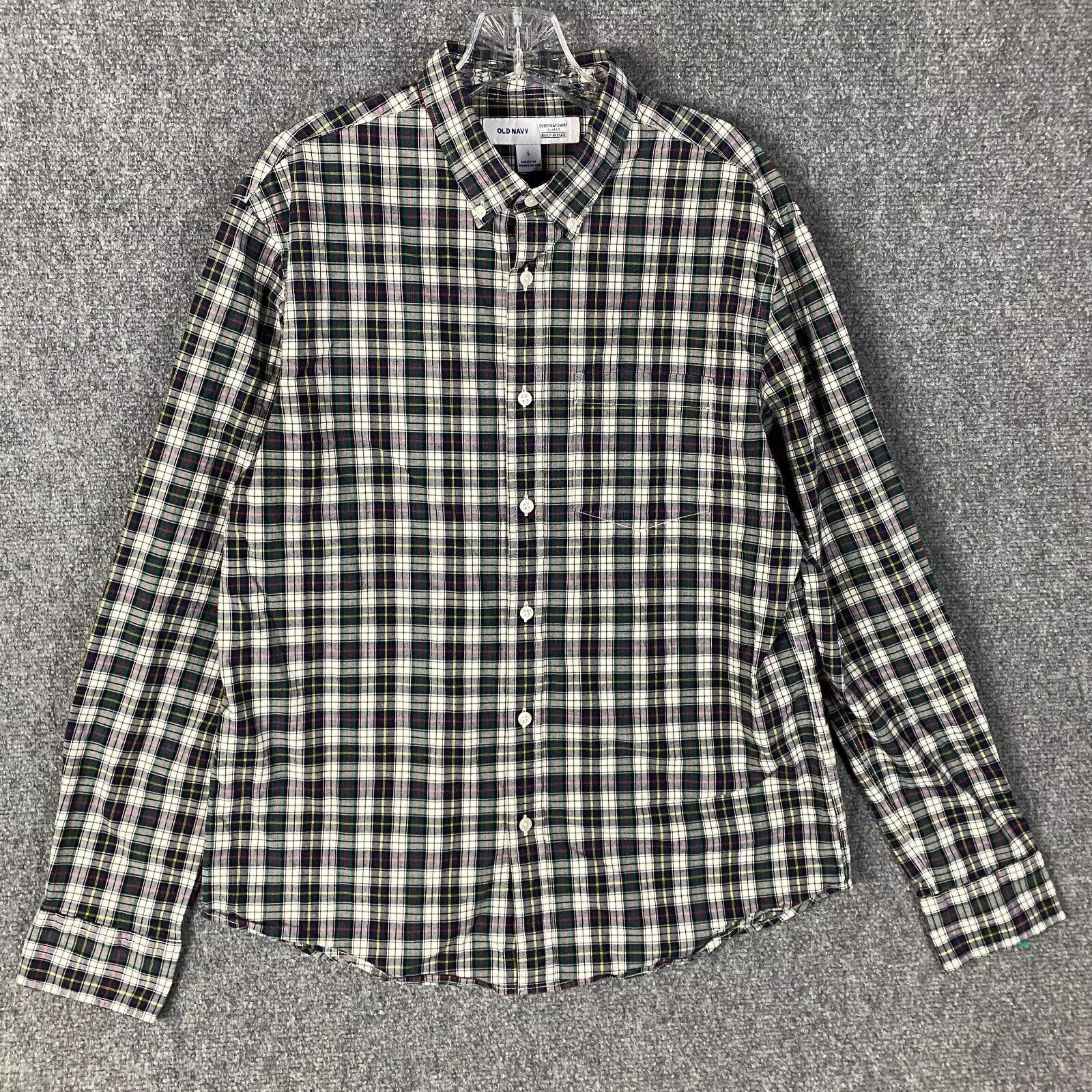 Old Navy Old Navy Button Down Shirt Men's Large Slim Fit Everyday Size US L / EU 52-54 / 3 - 1 Thumbnail