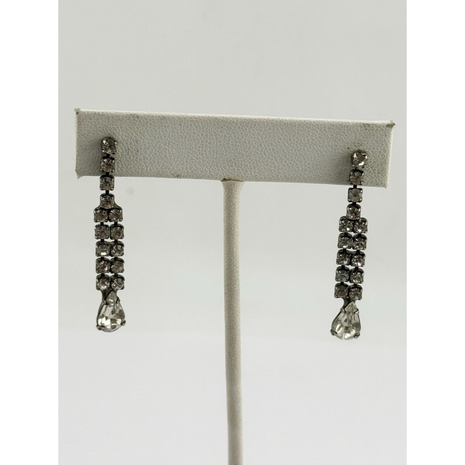 Vintage Vintage rhinestone glass prong set dangle drop earrings Size ONE SIZE - 3 Thumbnail