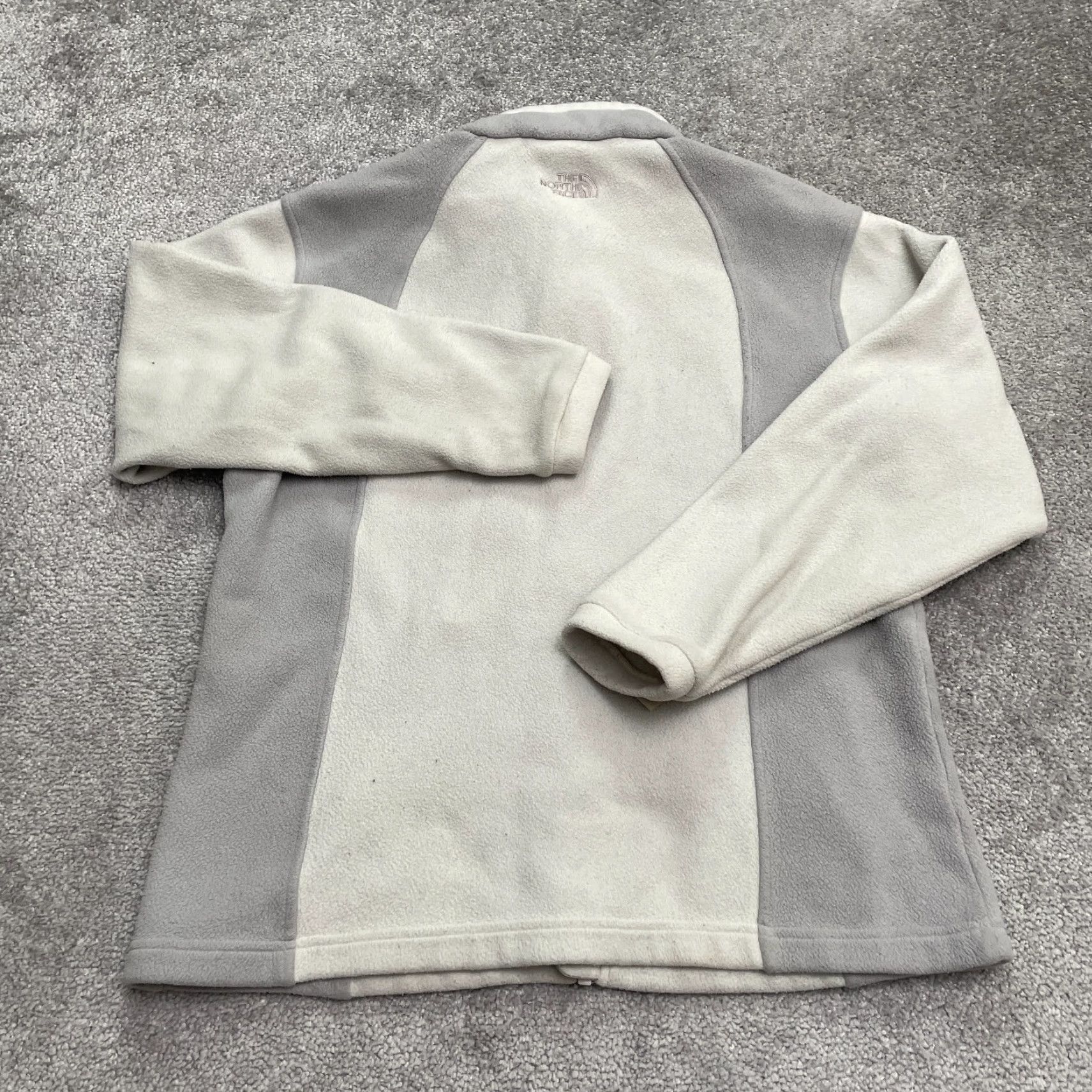 The North Face The North Face Khumbu Fleece Jacket Womens Medium Gray Full Zip Outdoor Hiking - Regular Fit, Solid, Jacket Size M / US 6-8 / IT 42-44 - 2 Thumbnail