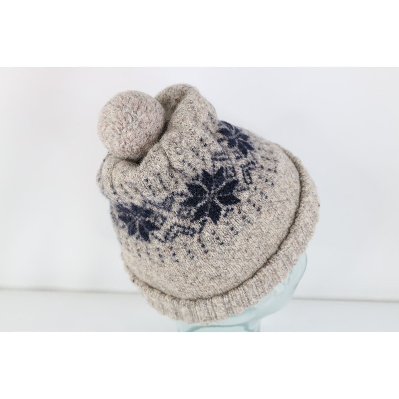 Vintage Vintage 90s Streetwear Wool Blend Knit Fair Isle Pom Beanie Size ONE SIZE - 4 Thumbnail