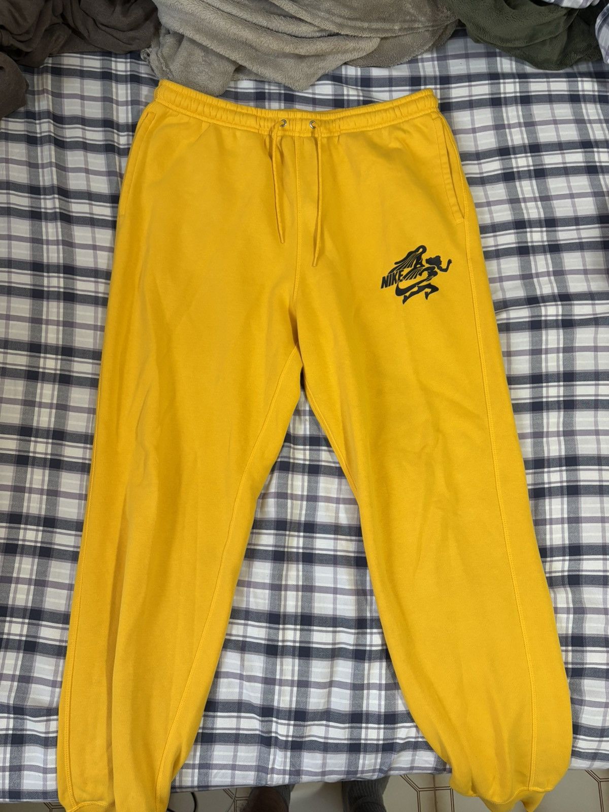 Nike Nike Club Goddess Graphic Sweatsuit Size US L / EU 52-54 / 3 - 3 Thumbnail