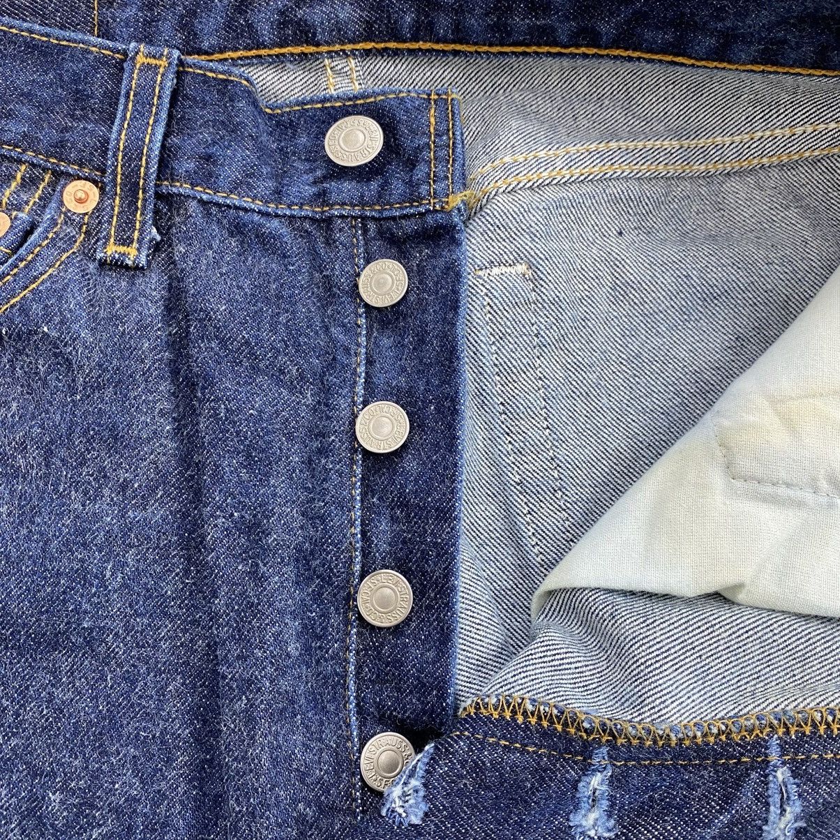 Levi's Vintage Clothing 🇺🇸1990s Vintage Levis 501 USA 30x32 Indigo Jeans Size US 30 / EU 46 - 5 Thumbnail