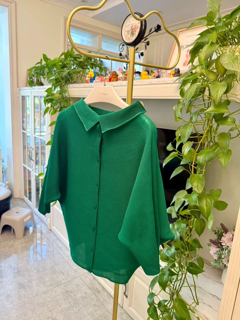 Issey Miyake issey miyake size:one size Green magic coat 2506-Nextarrow Size XXS / US 00 / IT 34 - 2 Thumbnail