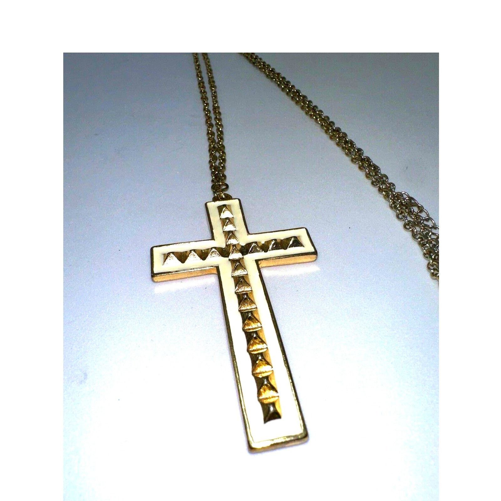 Other Cross Necklace Vtg White Enamel Gold Tone Rope Chain 28” Size ONE SIZE - 3 Thumbnail