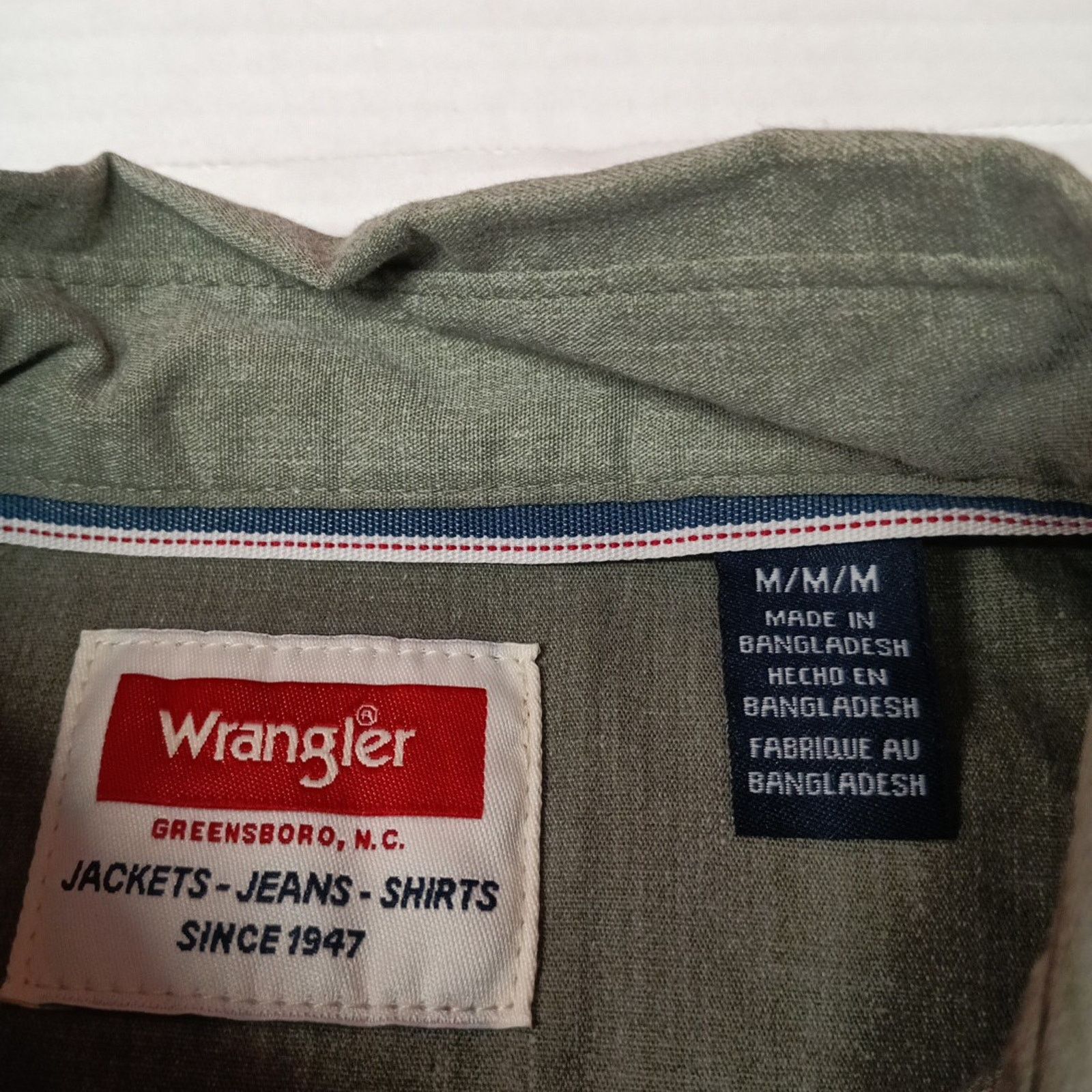 Wrangler Wrangler Big Men's Relaxed Fit Woven Shirt Size M Green Size US M / EU 48-50 / 2 - 5 Thumbnail