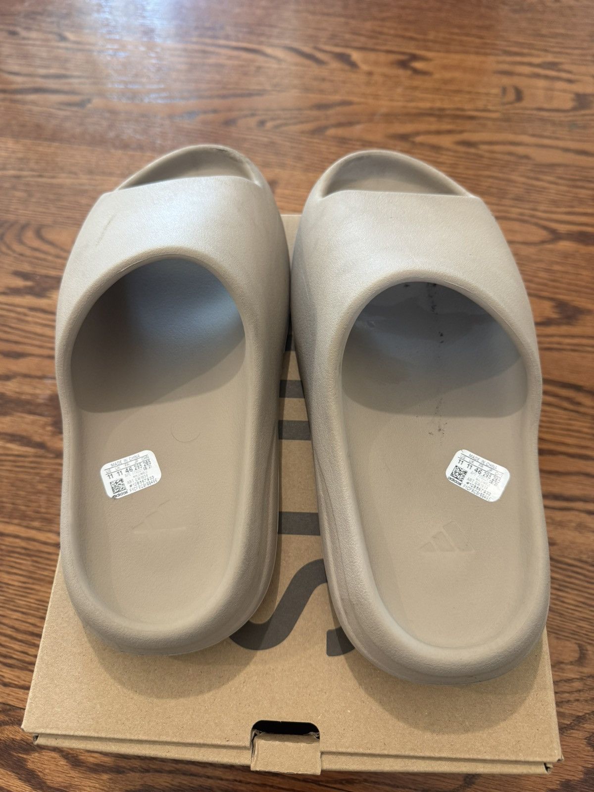 Yeezy Yeezy slide pure size 11 Size US 11 / EU 44 - 2 Thumbnail