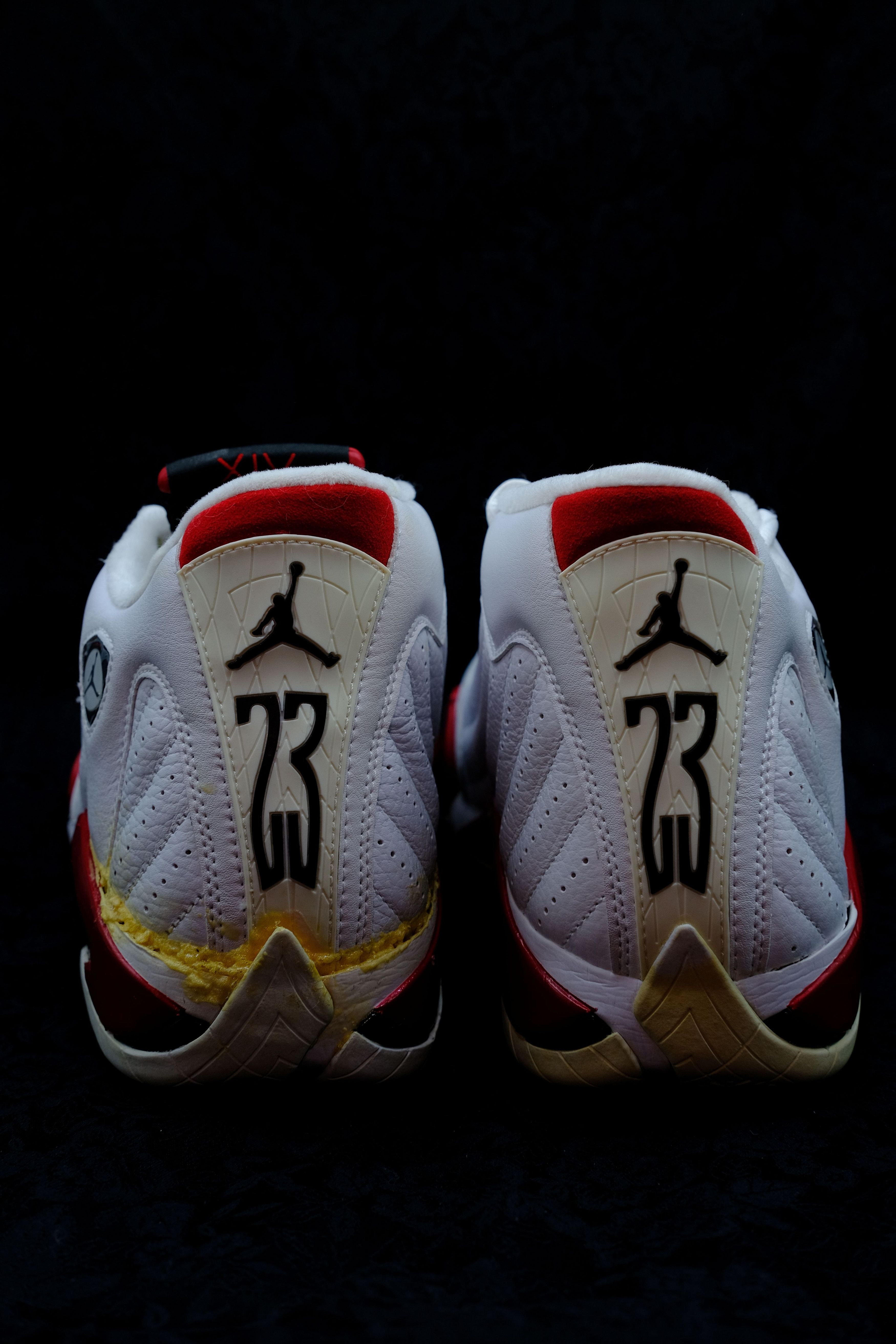 Nike 2005 Nike Air Jordan 14 White Red Candy Cane Size US 8.5 / EU 41-42 - 3 Thumbnail