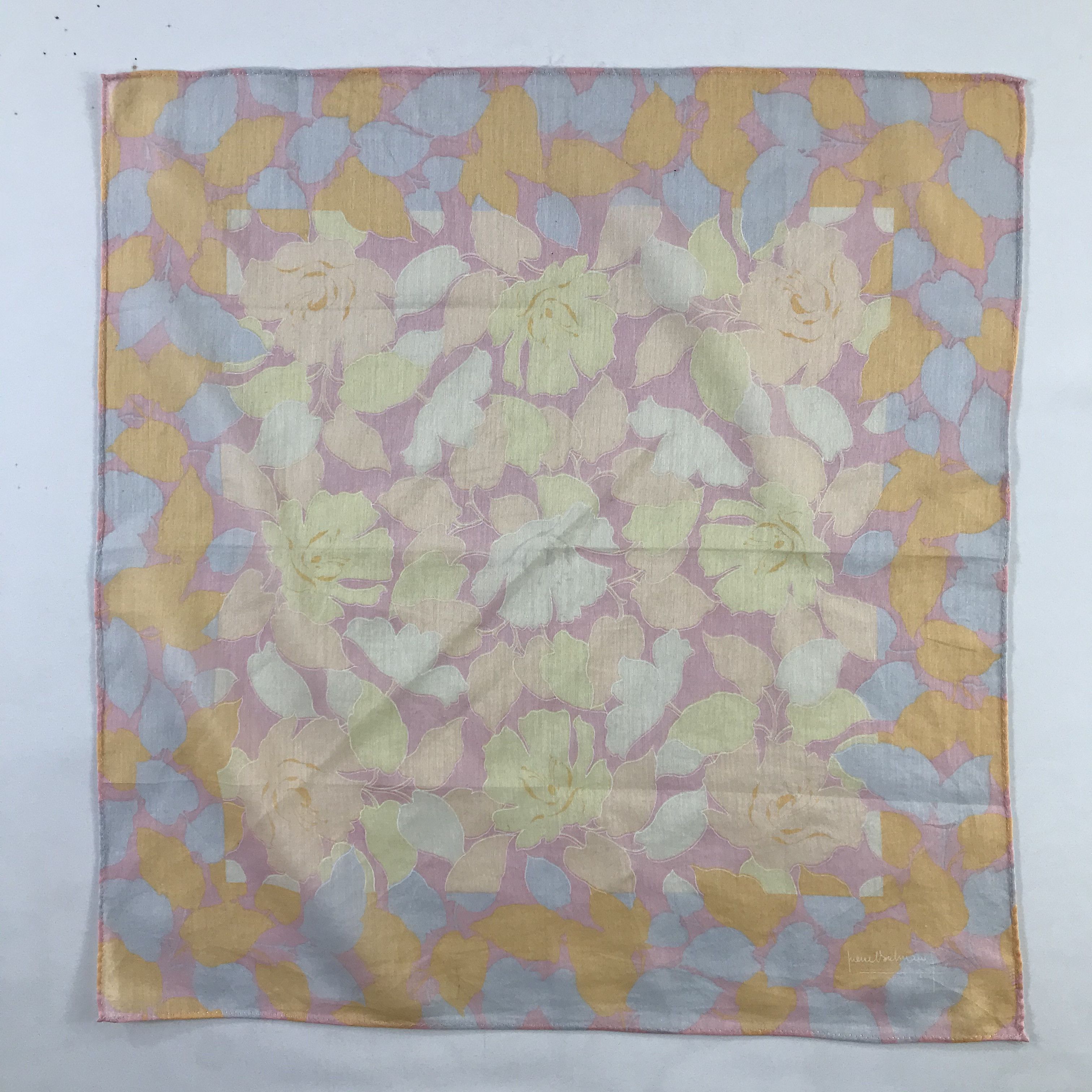 Pierre Balmain × Vintage Pierre Balmain Bandana / Handkerchief / Neckerchief - S374 Size ONE SIZE - 1 Thumbnail