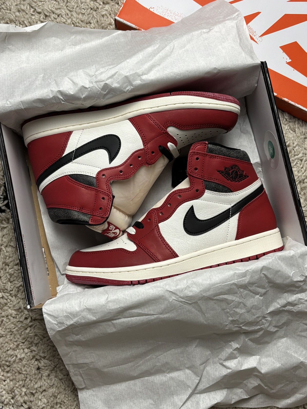 Jordan Brand Nike Air Jordan 1 Lost & Found Chicago Retro High Bulls Size US 9.5 / EU 42-43 - 10 Thumbnail