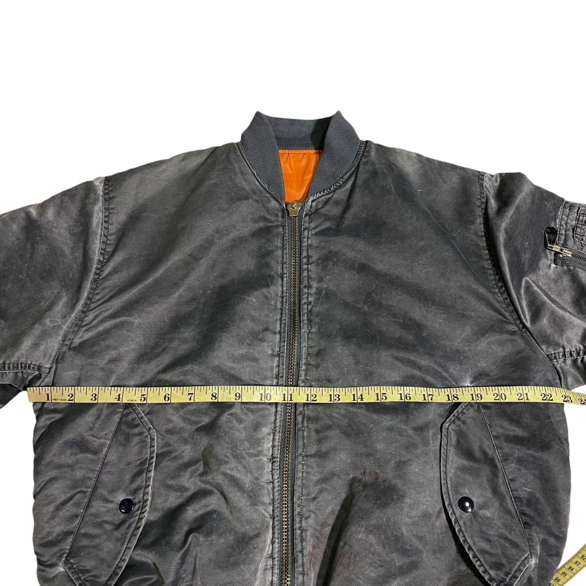 Avirex Vintage 90s MA-1 Bomber Jacket Sun Faded Trashed Distressed Size US M / EU 48-50 / 2 - 10 Thumbnail