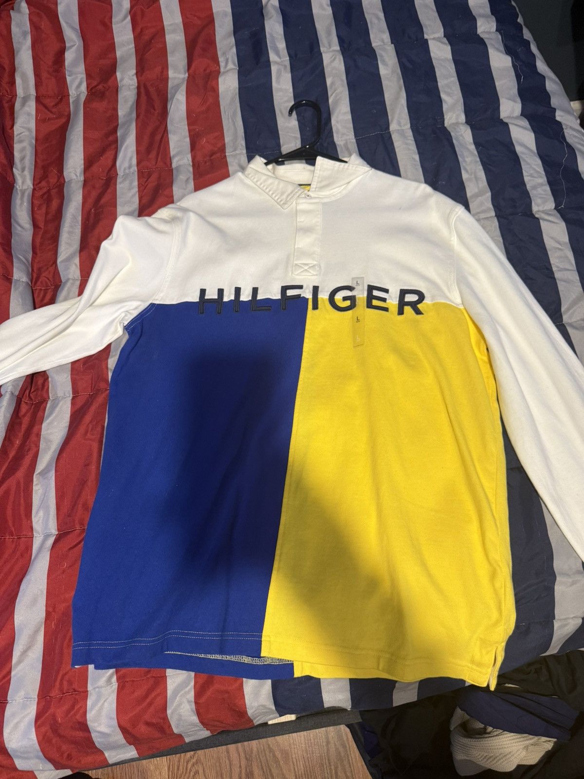 Tommy Hilfiger New never worn Size US L / EU 52-54 / 3 - 1 Thumbnail