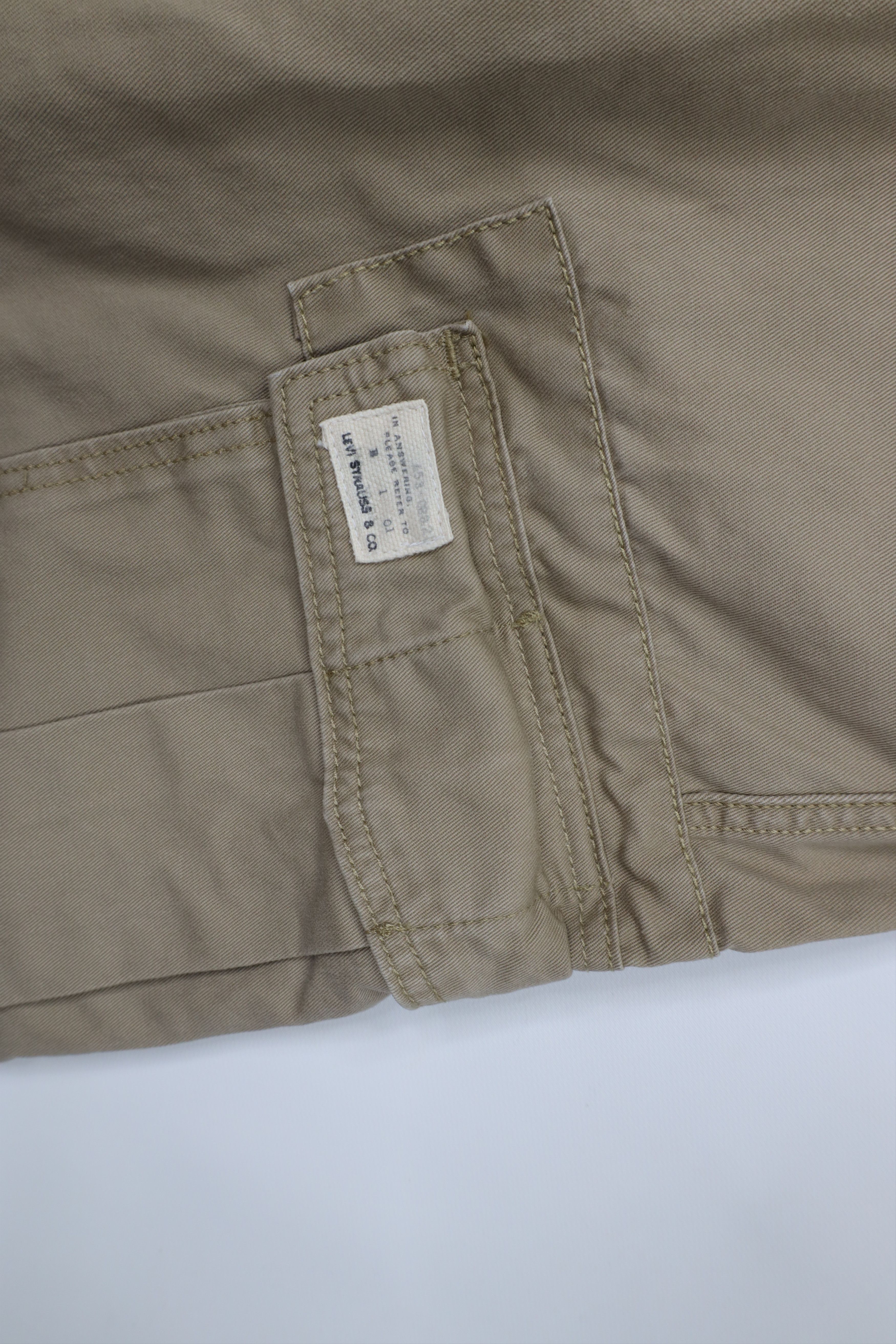 Levi's Vintage Y2K Levis Loose Straight Wide Leg Cargo Pants Beige Size US 33 - 6 Thumbnail