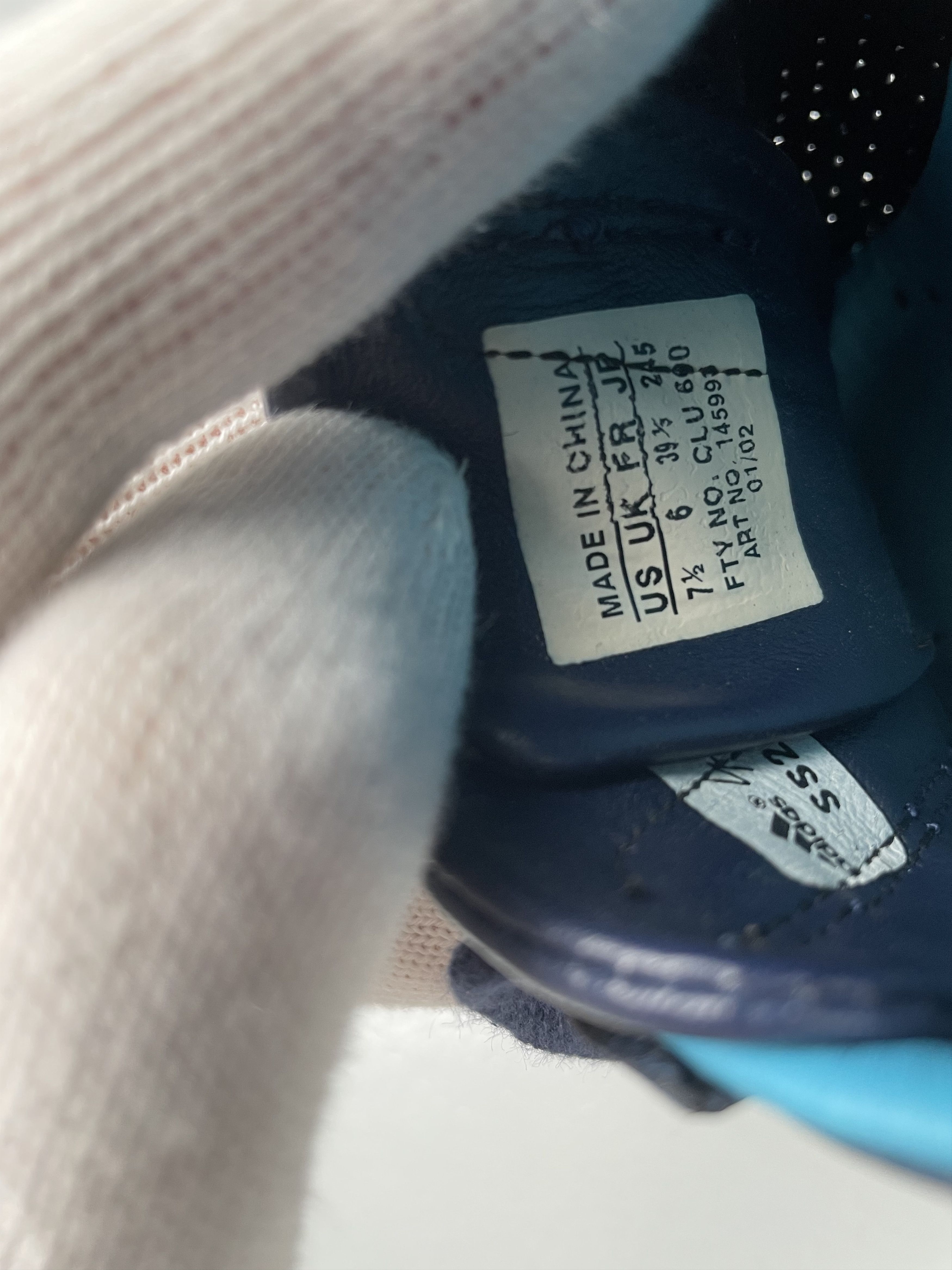 Yohji Yamamoto adidas X Yohji Yamamoto S/S 2002 Prajna Lo Size US 8 / IT 38 - 13 Thumbnail
