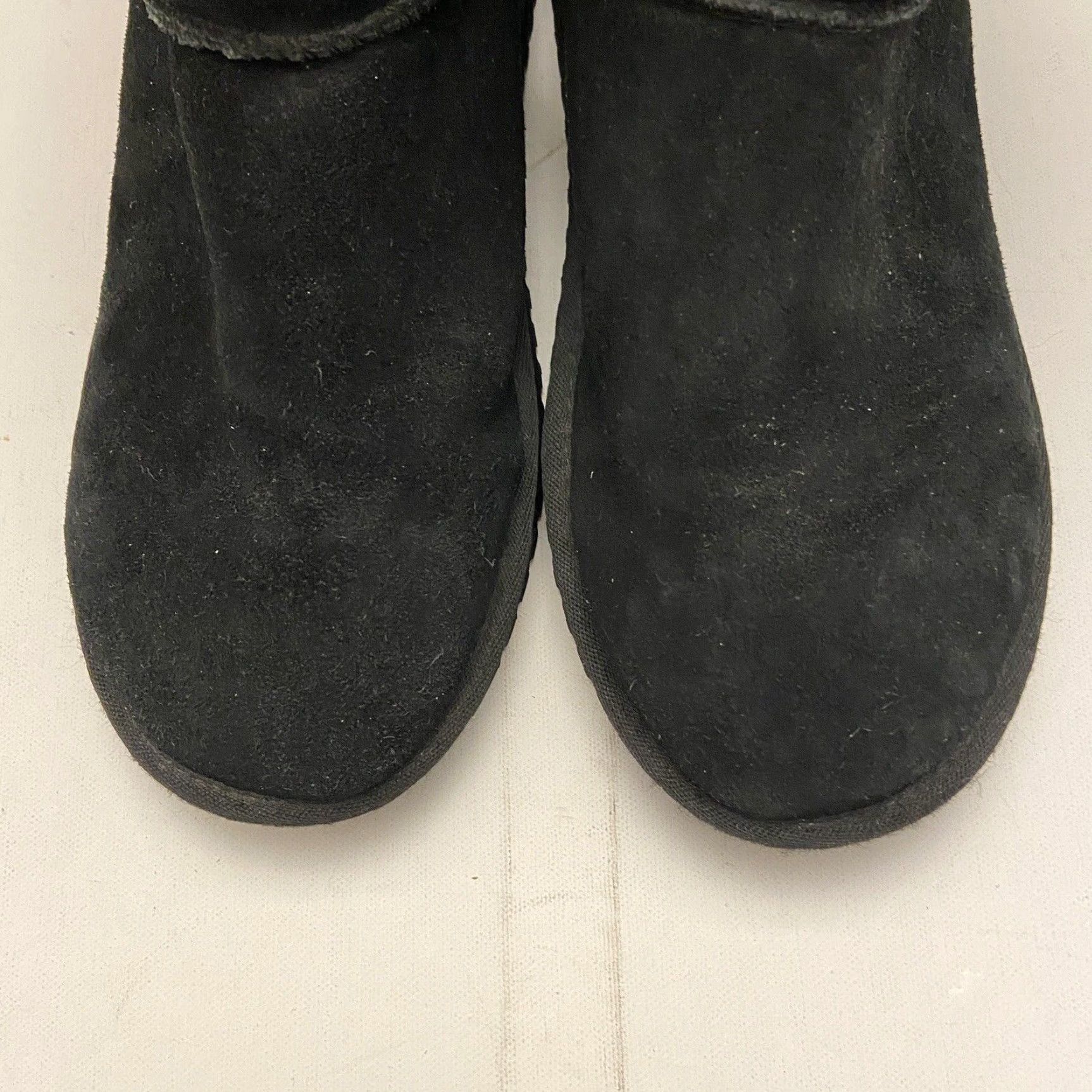 Ugg UGG Kookaburra Black Suede Bootie Women’s Size 7 Size US 7 / IT 37 - 5 Thumbnail