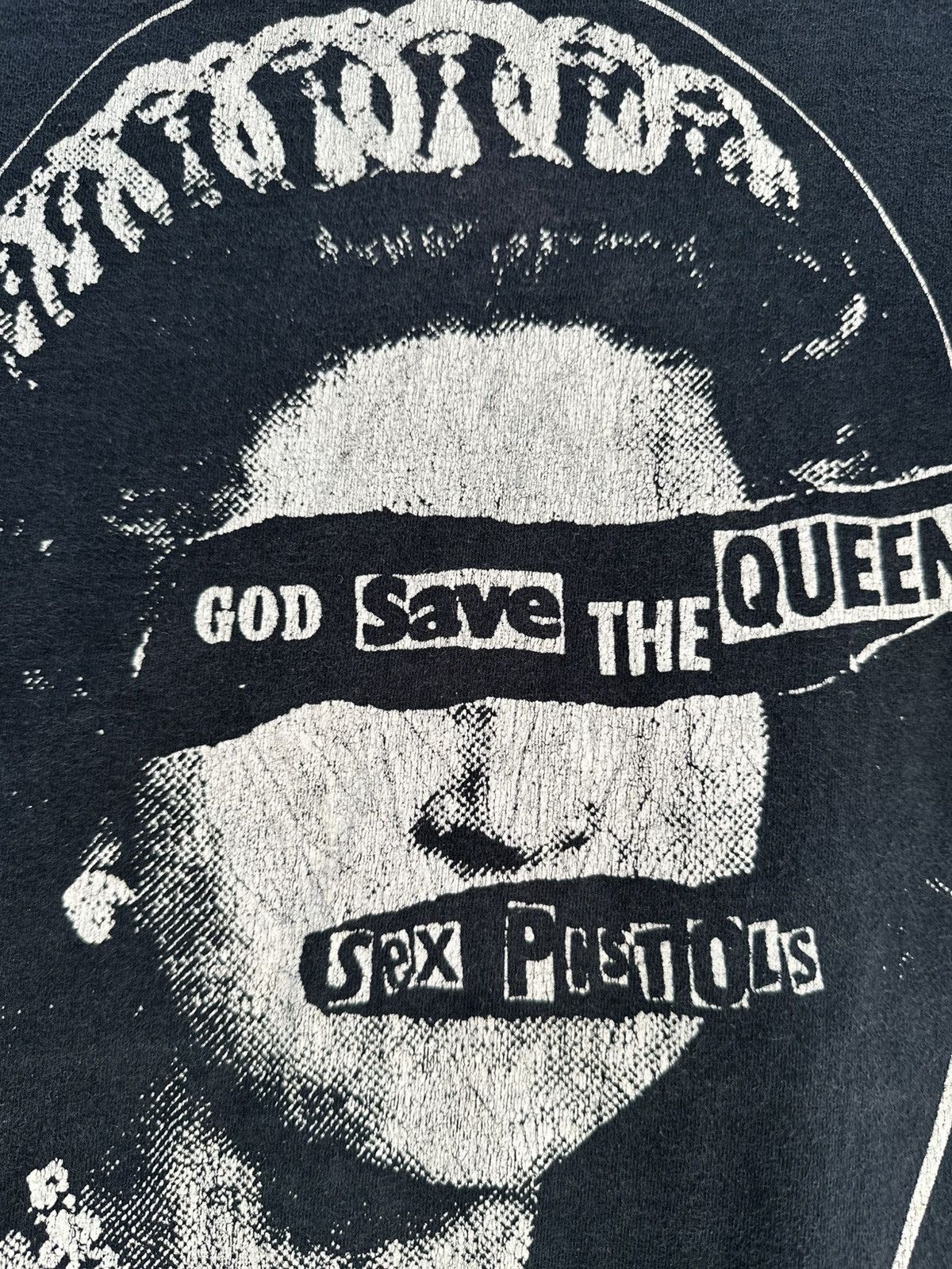 Band Tees Thrashed Vintage Sex Pistols God Save The Queen Punk Grunge Size US S / EU 44-46 / 1 - 3 Thumbnail