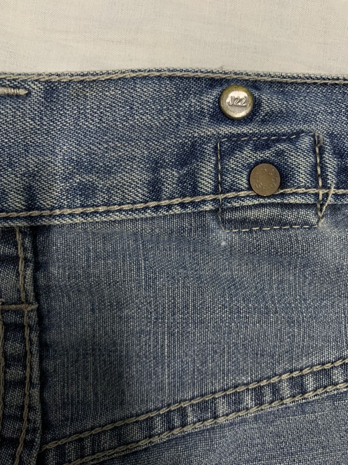 Levi's Vintage 90s Levis Faded Buckle Back Baggy Distressed Jeans Size US 34 / EU 50 - 18 Thumbnail