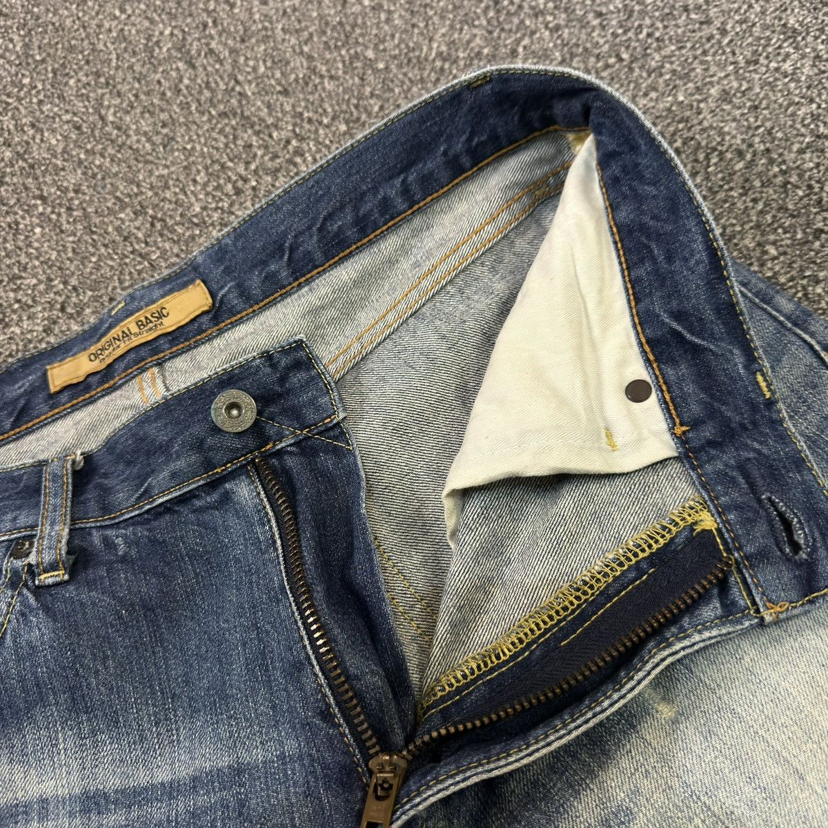 Undercover × Uniqlo Vintage 90s Japanese Denim Uniqlo Regular Fit Straight Jeans Size US 31 - 13 Thumbnail
