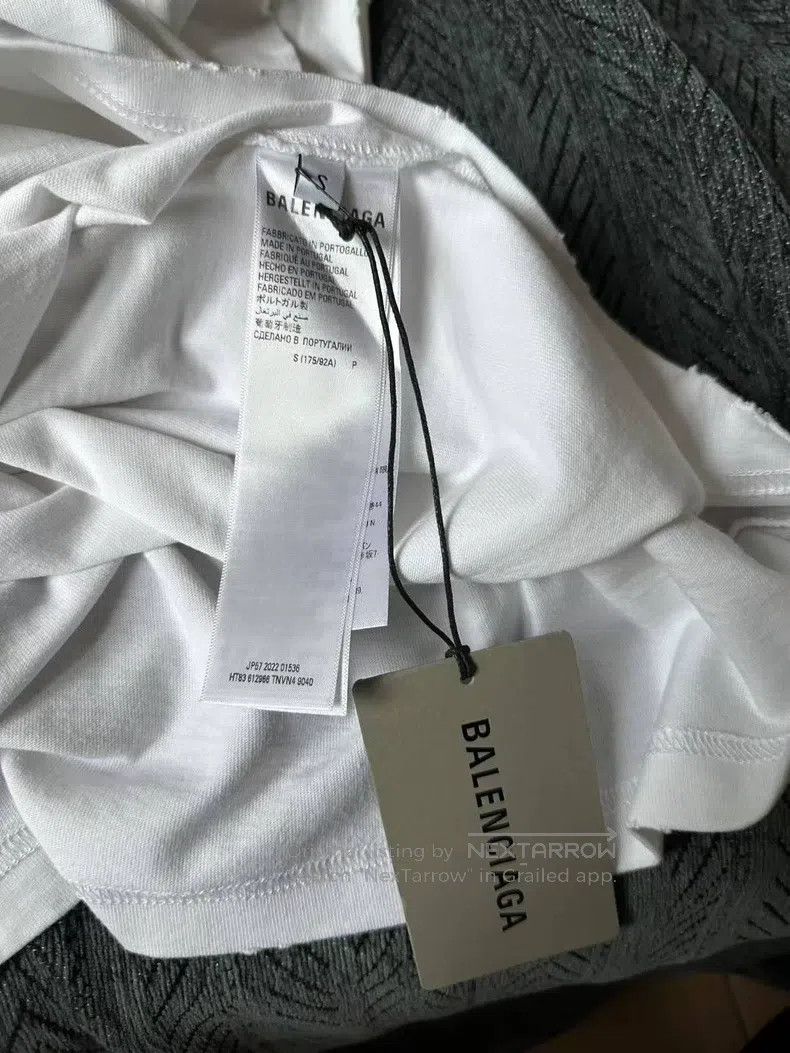 Balenciaga Balenciaga Graffiti Short Sleeve Size US S / EU 44-46 / 1 - 4 Thumbnail