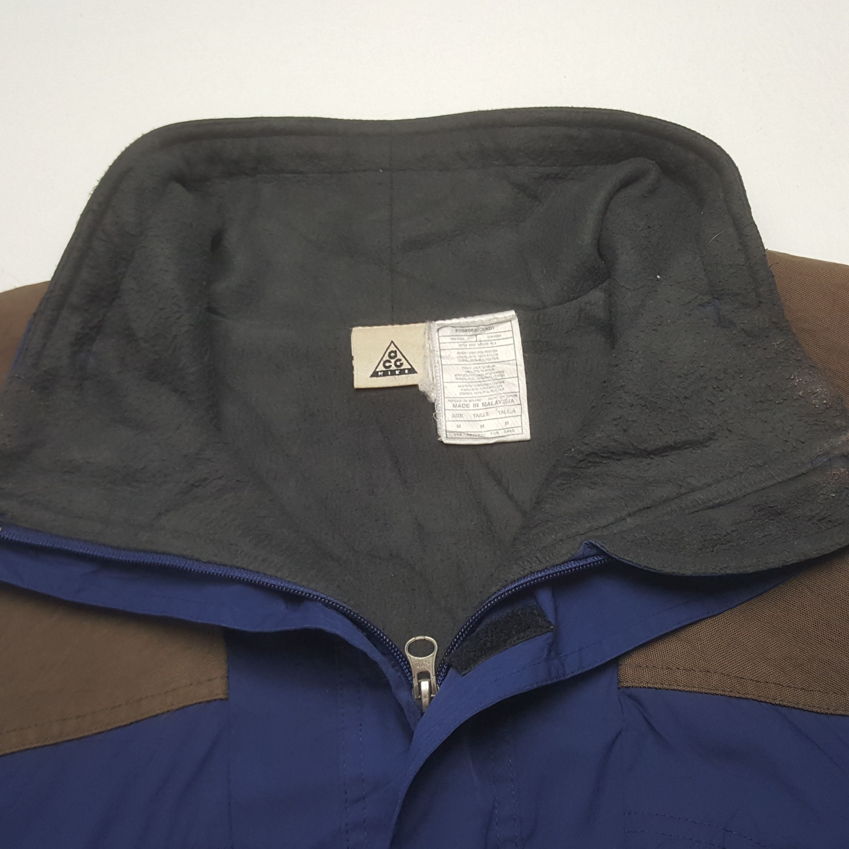 Nike ACG Vintage Nike ACG Windbreaker Sport Jacket Size US L / EU 52-54 / 3 - 5 Thumbnail