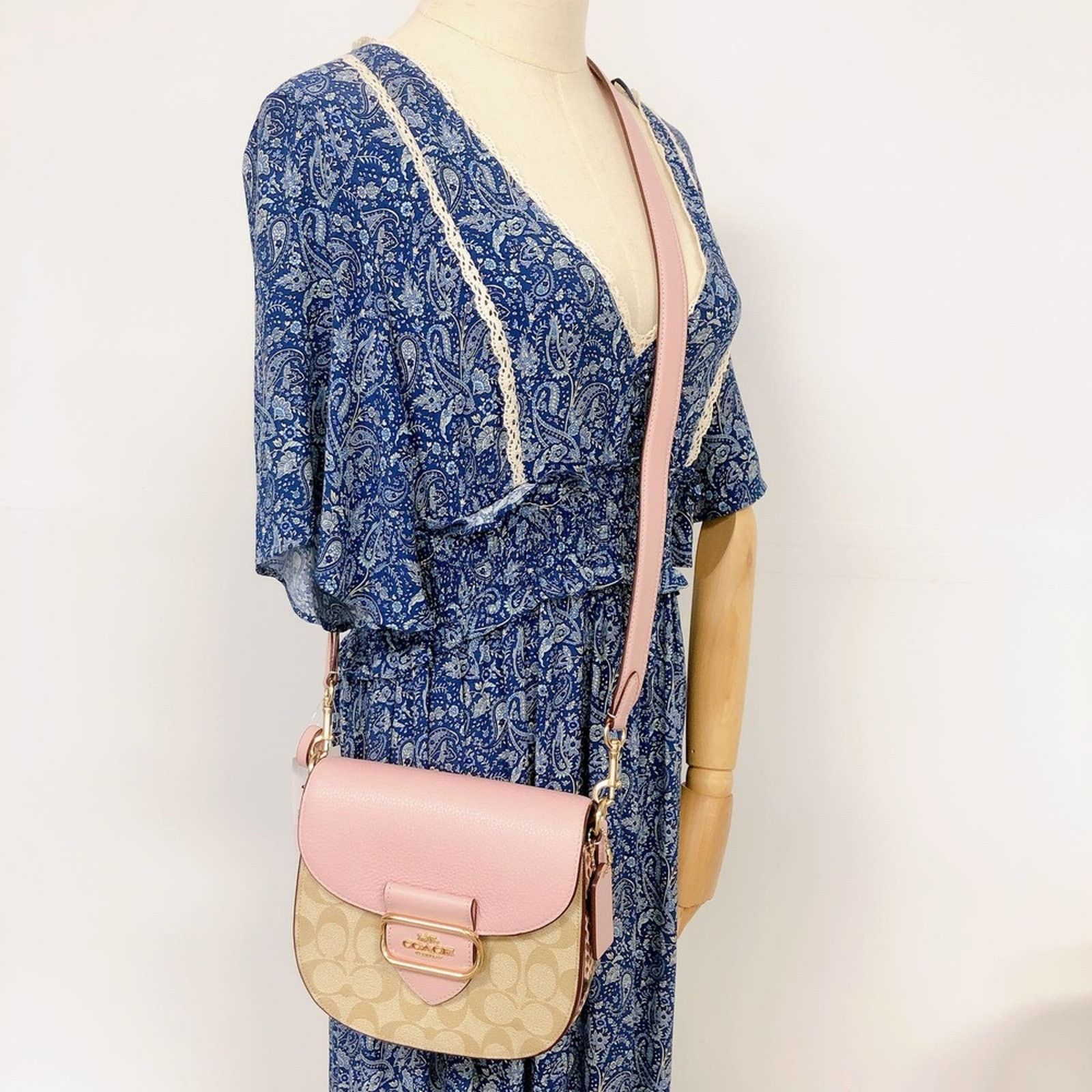 Coach Cf410 Morgan Saddle Bag In Signature Canvas In Pink, Women's