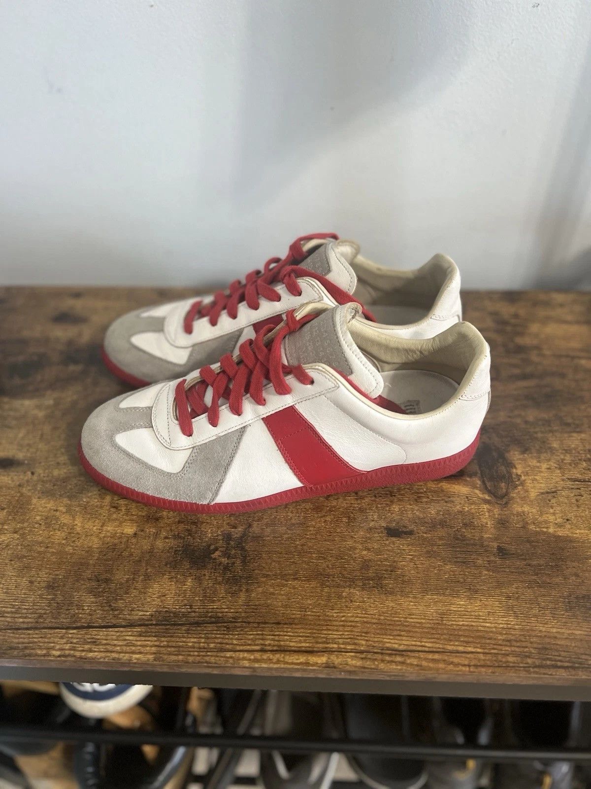 Maison Margiela Maison Margiela GAT Replica White Gray Red 8 41 Suede Size US 8 / EU 41 - 3 Thumbnail