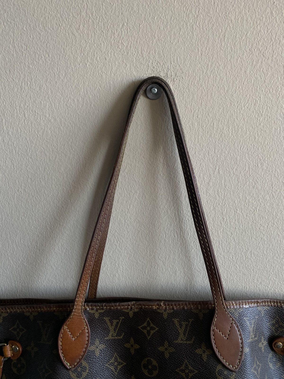 Louis Vuitton Louis Vuitton Neverfull Monogram Handbag Size ONE SIZE - 2 Thumbnail