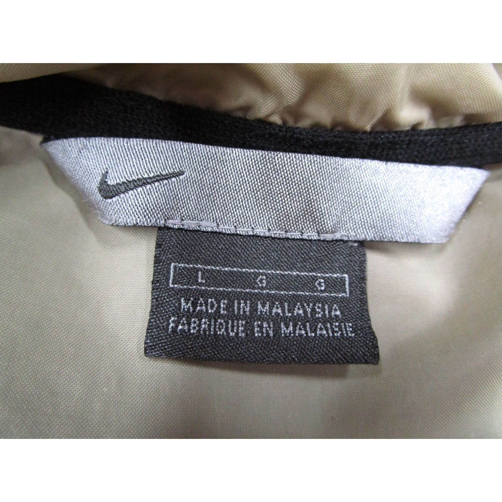 Nike Nike Jacket Mens Large Beige Full Zip Nylon Lightweight Windbreaker Size US L / EU 52-54 / 3 - 3 Thumbnail