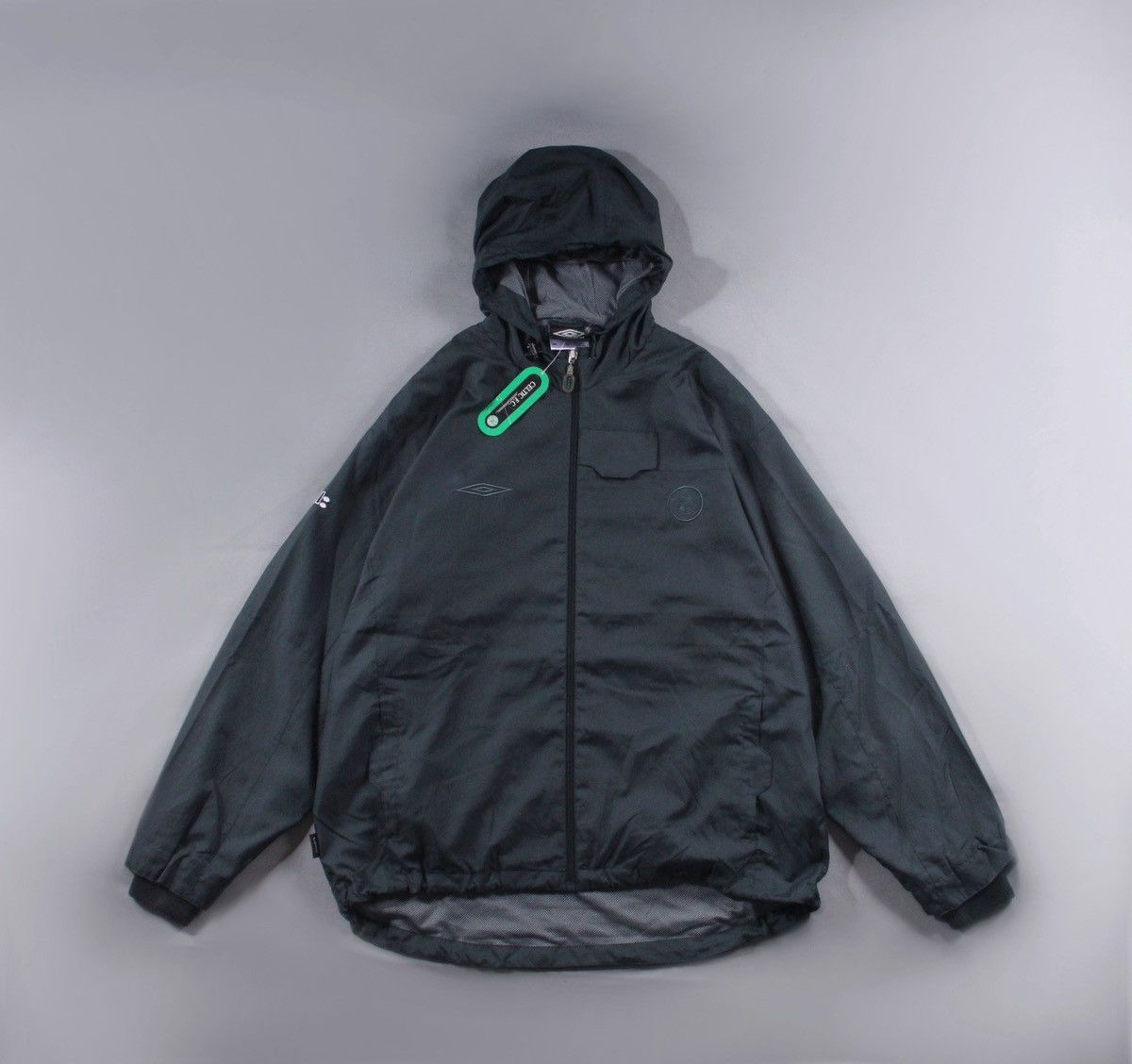 Umbro BNWT Umbro x CELTIC FC Full Zip Soccer Football Jacket XL Size US XL / EU 56 / 4 - 1 Thumbnail