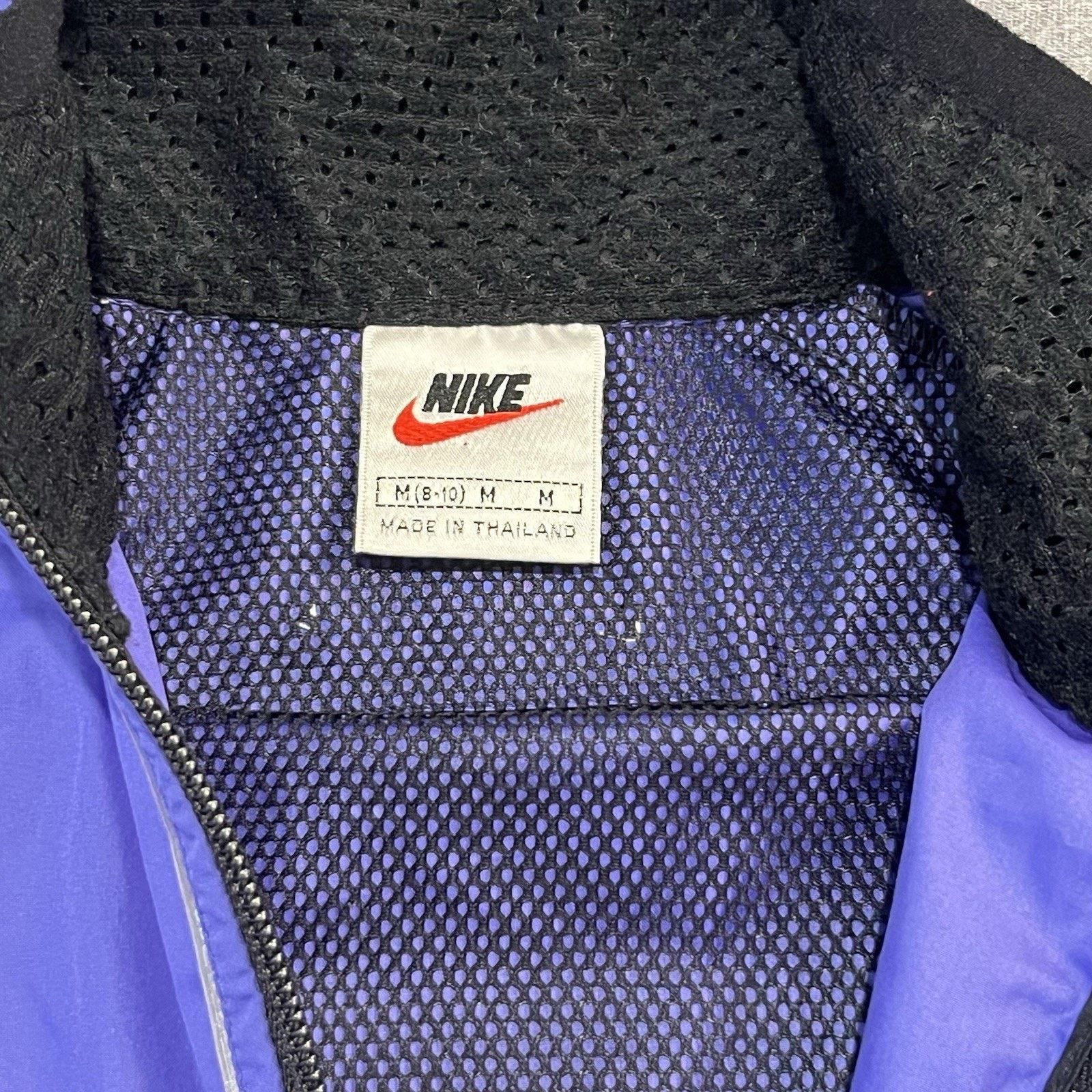 Nike Vintage Nike Jacket Women's Large Purple Lightweight wind Size M / US 6-8 / IT 42-44 - 5 Thumbnail